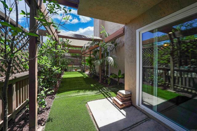 Ramona, California, 92065, United States, 3 Bedrooms Bedrooms, ,2 BathroomsBathrooms,Residential,For Sale,1929069
