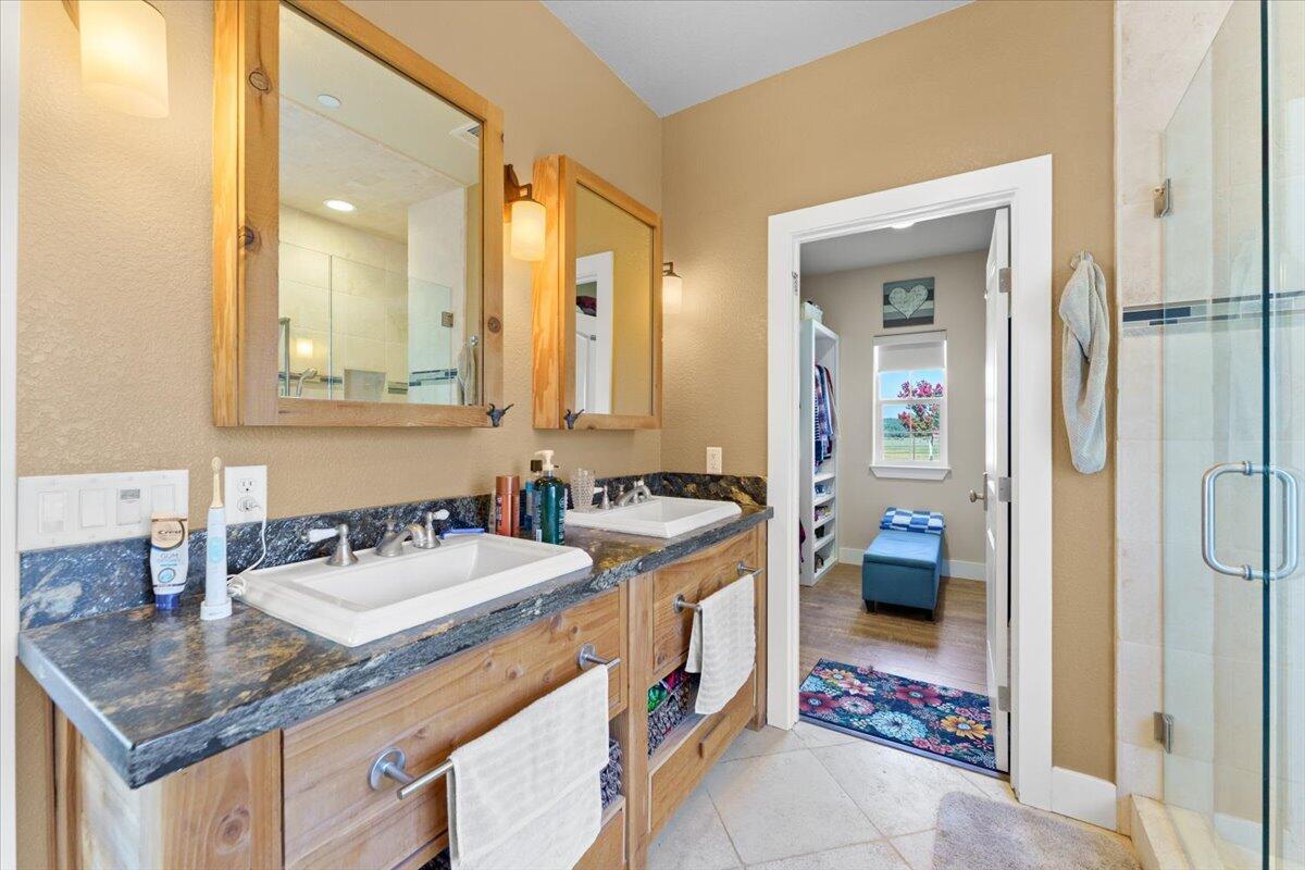 Red Bluff, California, 96080, United States, 3 Bedrooms Bedrooms, ,2 BathroomsBathrooms,Residential,For Sale,1949814