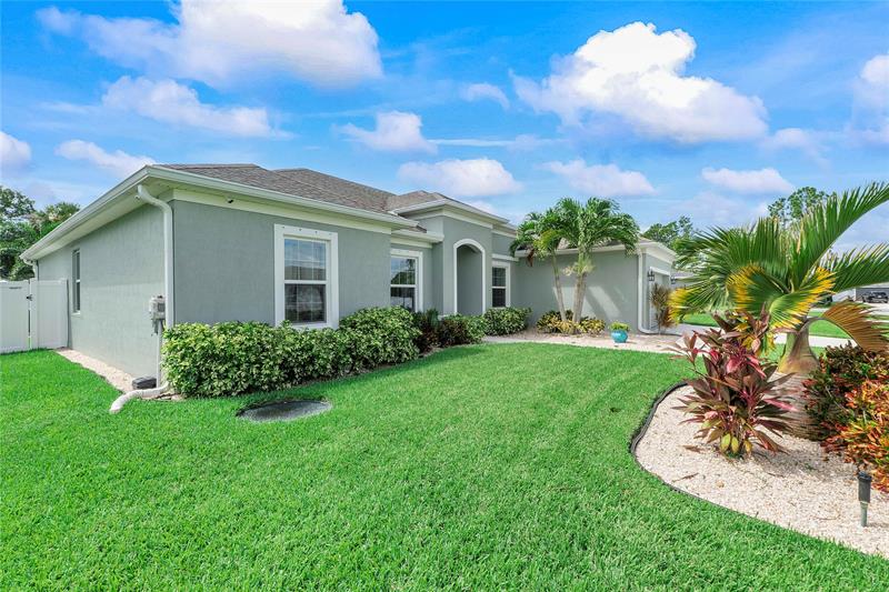 Port St Lucie, Florida, 34953, United States, 4 Bedrooms Bedrooms, ,3 BathroomsBathrooms,Residential,For Sale,1905925
