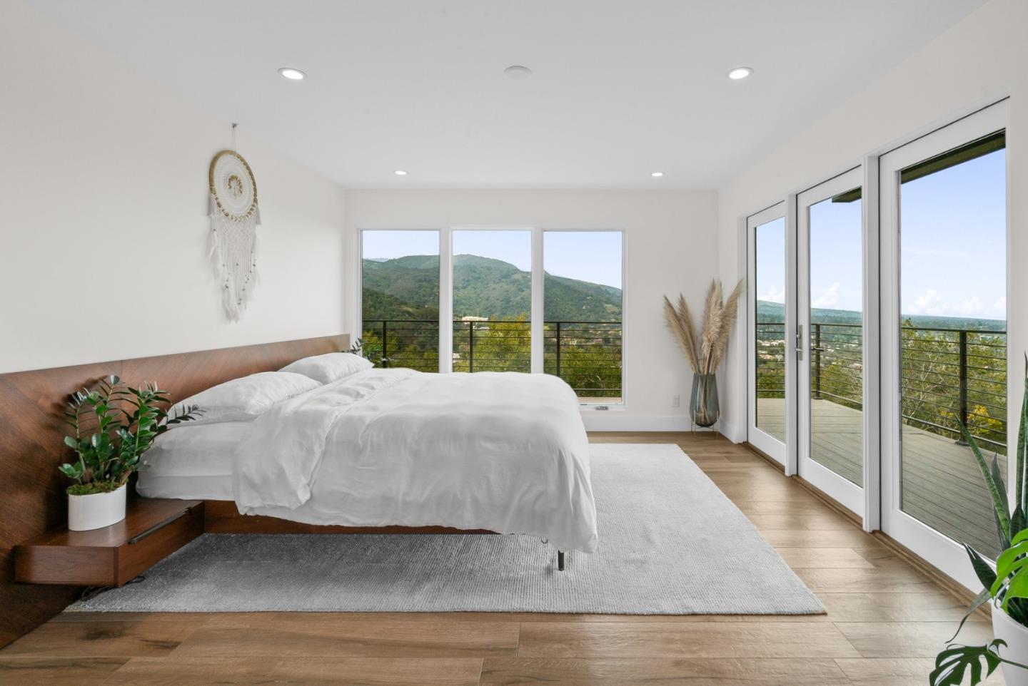 Los Gatos, California, 95030, United States, 5 Bedrooms Bedrooms, ,6 BathroomsBathrooms,Residential,For Sale,1997013