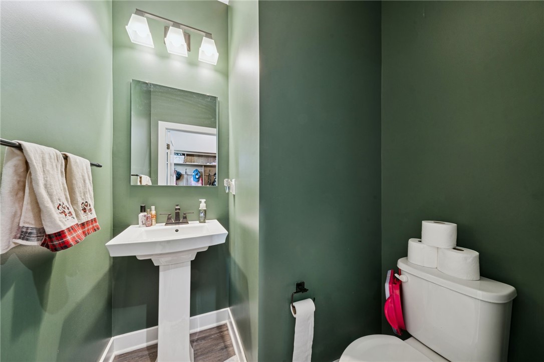 Penn Twp, Pennsylvania, 15644, United States, 4 Bedrooms Bedrooms, ,4 BathroomsBathrooms,Residential,For Sale,2010437