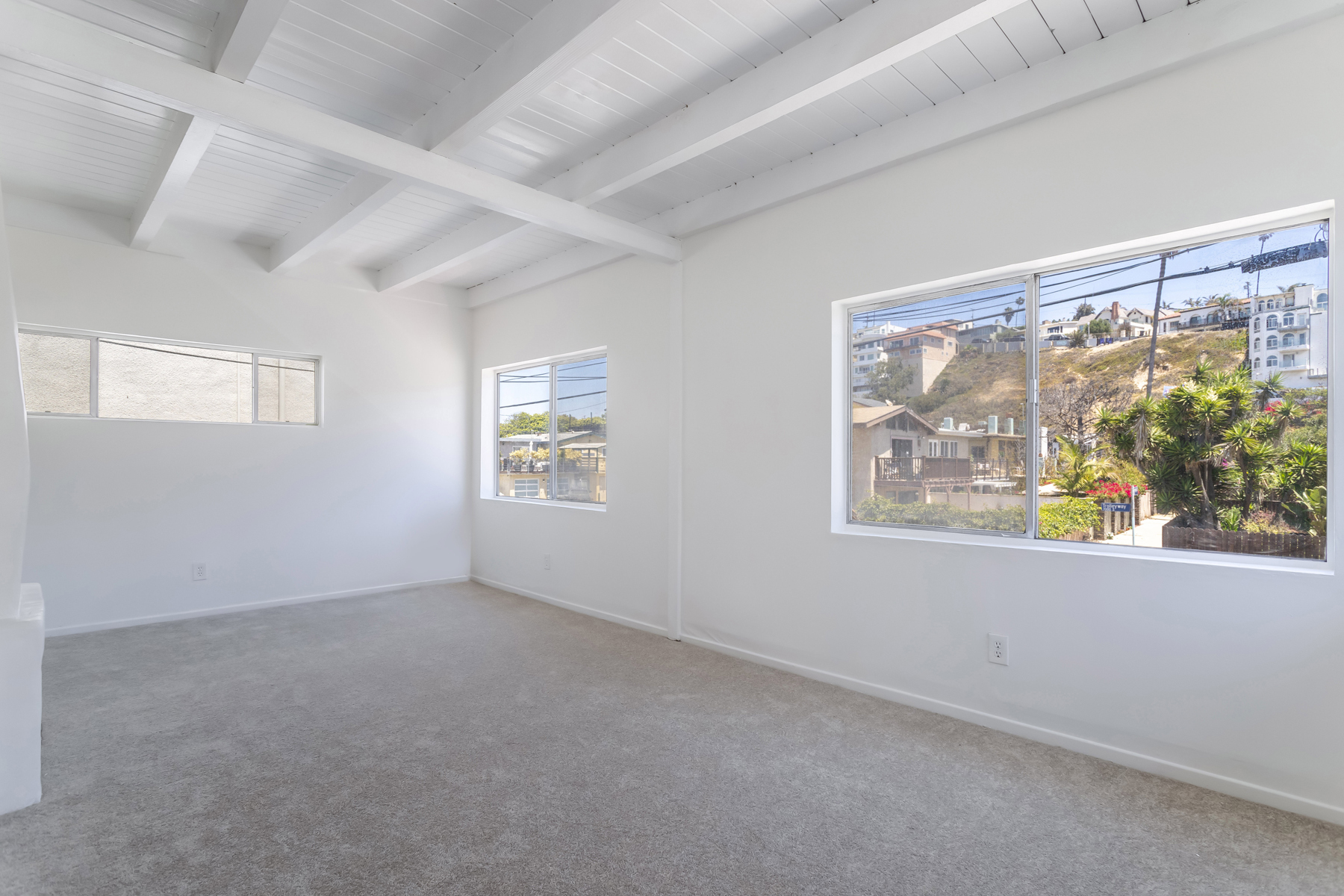  7045 Trolleyway - 物件實景