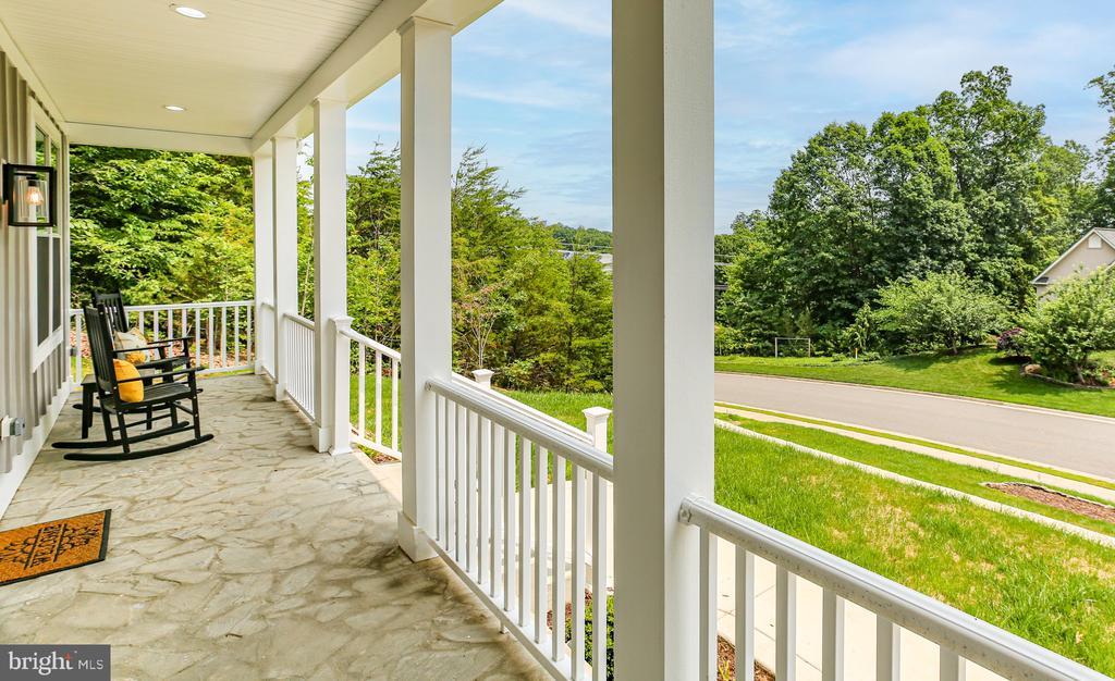 Fredericksburg, Virginia, 22408, United States, 4 Bedrooms Bedrooms, ,4 BathroomsBathrooms,Residential,For Sale,1737760