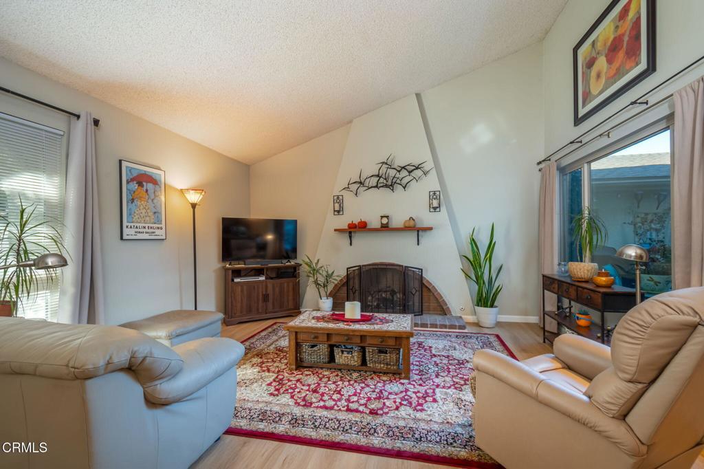 Oxnard, California, 93036, United States, 3 Bedrooms Bedrooms, ,1 BathroomBathrooms,Residential,For Sale,1988894