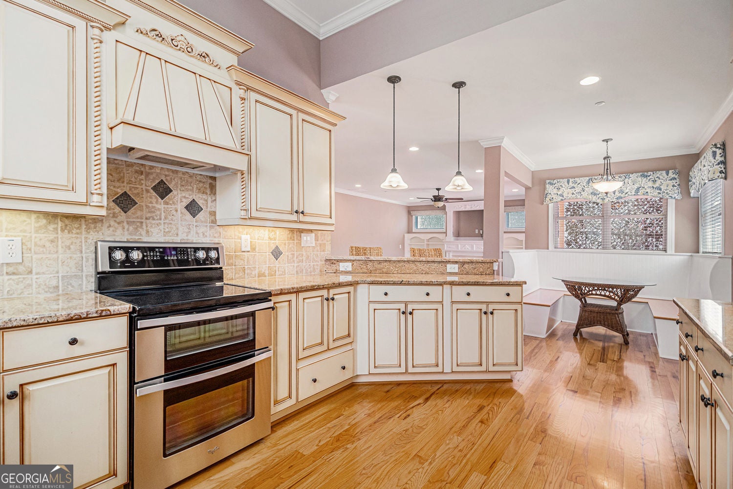 Fayetteville, Georgia, 30214, United States, 4 Bedrooms Bedrooms, ,5 BathroomsBathrooms,Residential,For Sale,1858907