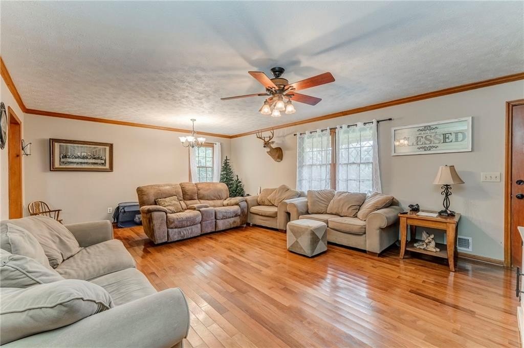 Ball Ground, Georgia, 30107, United States, 3 Bedrooms Bedrooms, ,2 BathroomsBathrooms,Residential,For Sale,1922985