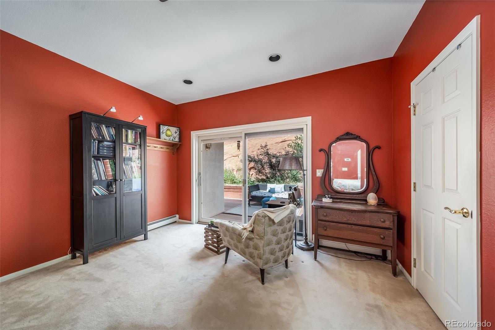 Larkspur, Colorado, 80118, United States, 2 Bedrooms Bedrooms, ,2 BathroomsBathrooms,Residential,For Sale,1924756