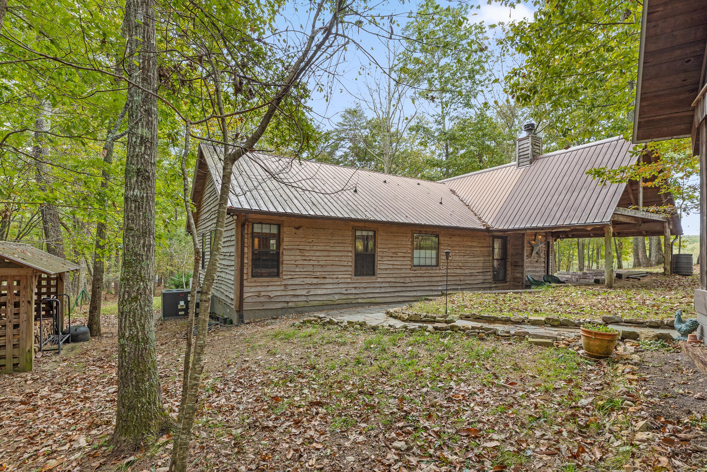 Mentone, Alabama, 35984, United States, 3 Bedrooms Bedrooms, ,2 BathroomsBathrooms,Residential,For Sale,1977298