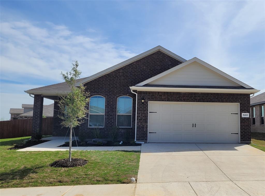Petal Meadows Dr, Fort Worth, TX 76179