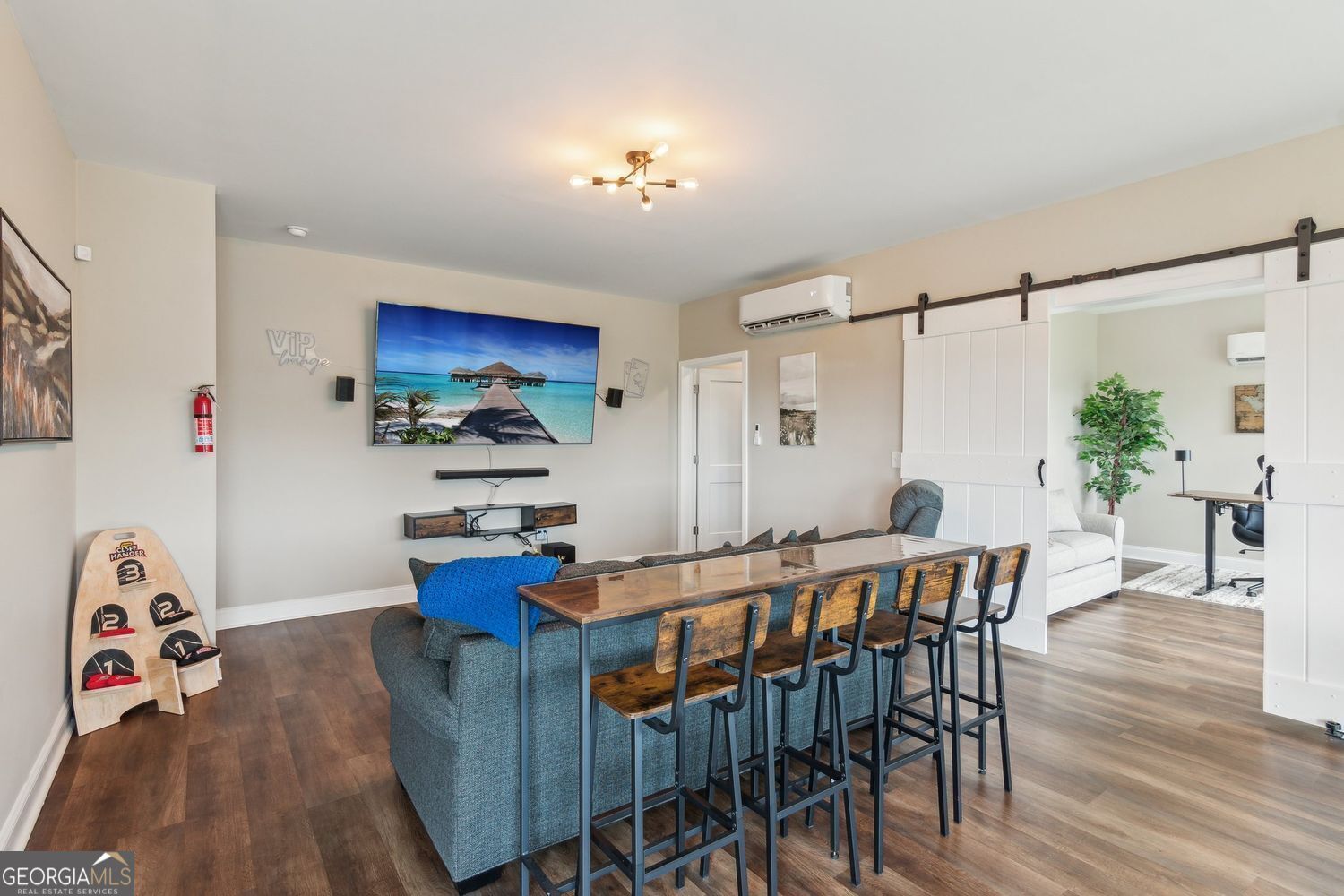 Ellijay, Georgia, 30540, United States, 3 Bedrooms Bedrooms, ,3 BathroomsBathrooms,Residential,For Sale,1858970