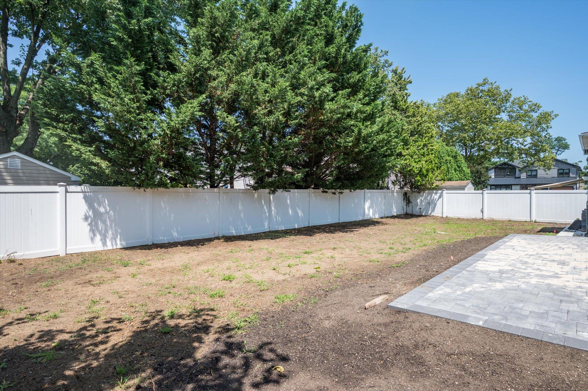 Massapequa Park, New York, 11762, United States, 5 Bedrooms Bedrooms, ,4 BathroomsBathrooms,Residential,For Sale,1903014