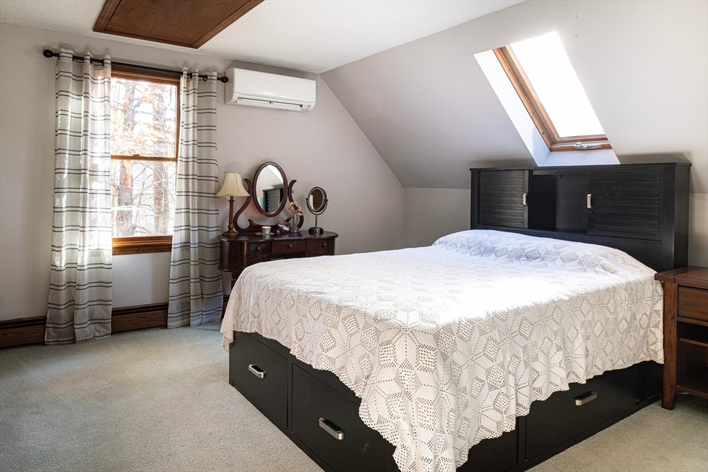 Pepperell, Massachusetts, 01463, United States, 3 Bedrooms Bedrooms, ,2 BathroomsBathrooms,Residential,For Sale,1987719