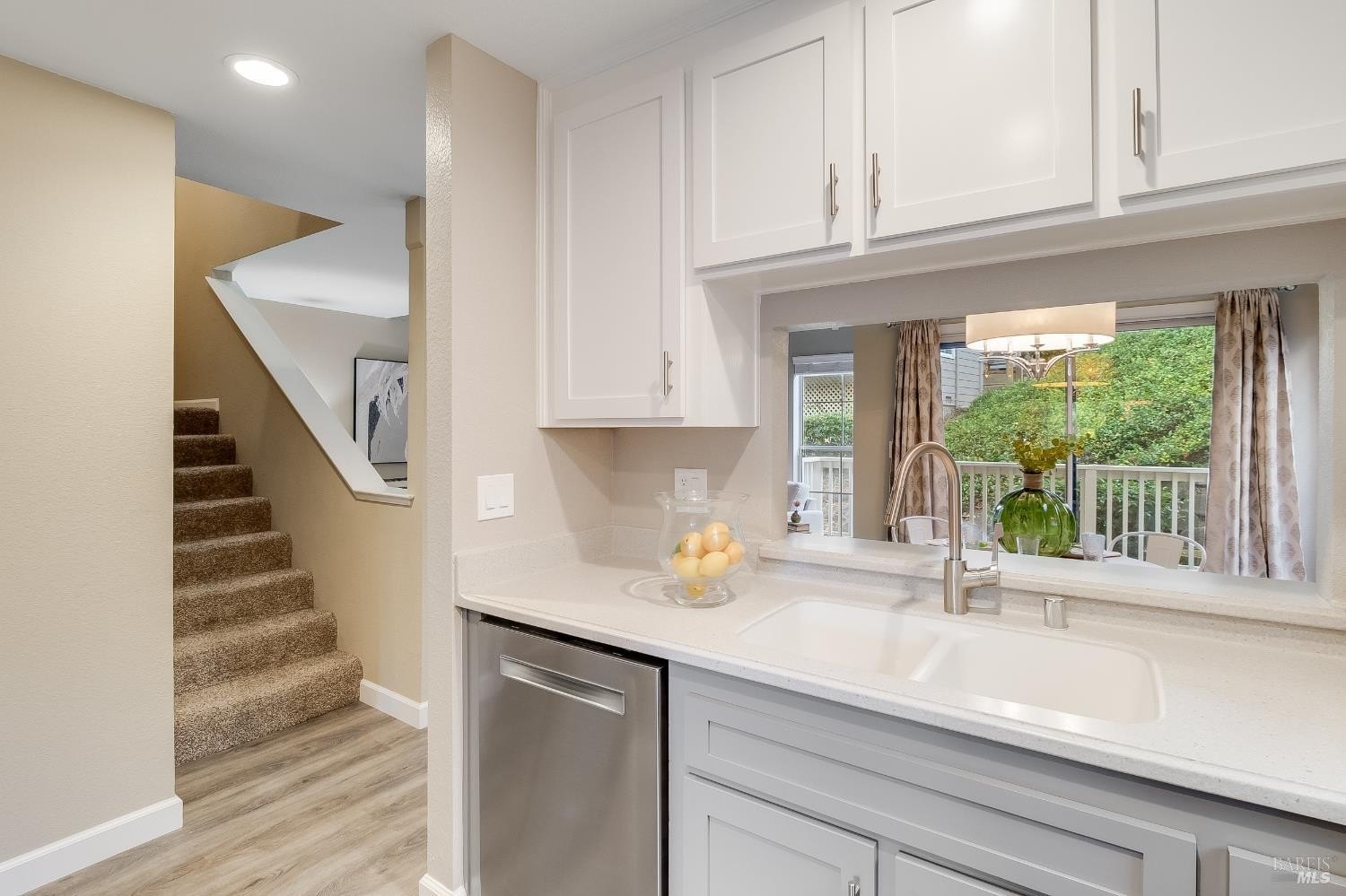 Martinez, California, 94553, United States, 3 Bedrooms Bedrooms, ,3 BathroomsBathrooms,Residential,For Sale,1990970