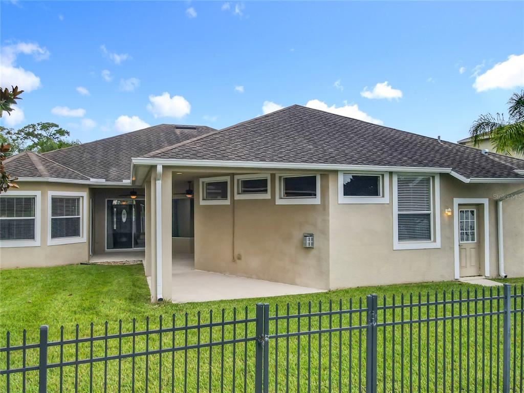 Orlando, Florida, 32829, United States, 4 Bedrooms Bedrooms, ,4 BathroomsBathrooms,Residential,For Sale,1913798