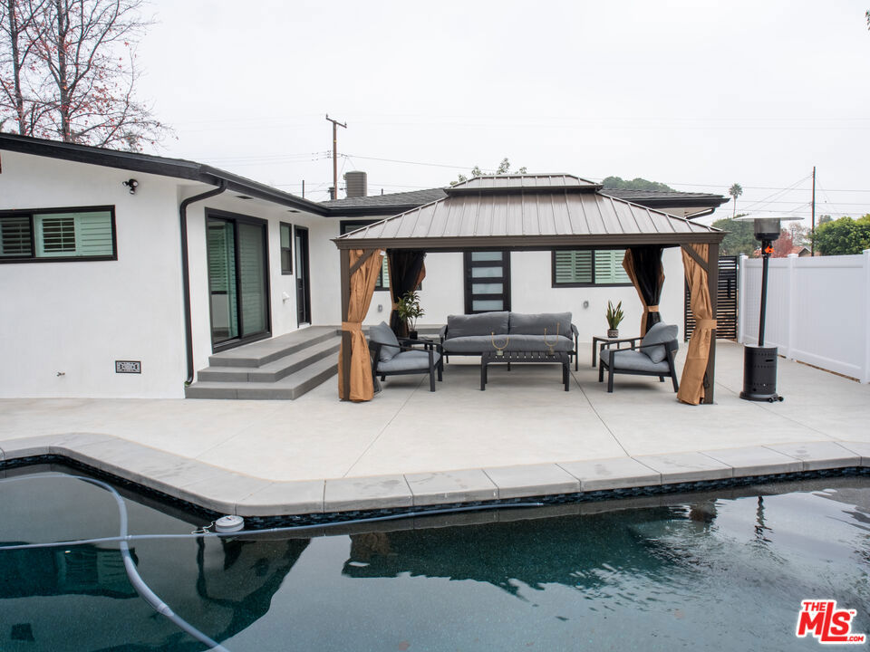Duarte, California, 91010, United States, 6 Bedrooms Bedrooms, ,3 BathroomsBathrooms,Residential,For Sale,1836068
