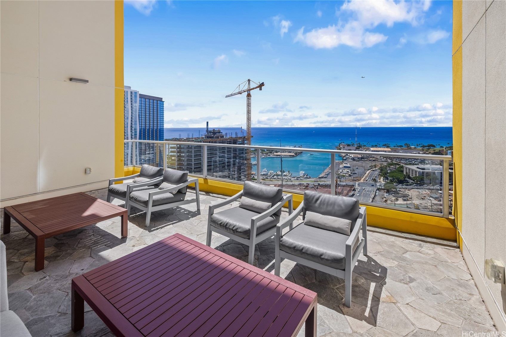 Honolulu, Hawaii, 96814, United States, 1 Bedroom Bedrooms, ,1 BathroomBathrooms,Residential,For Sale,1941012