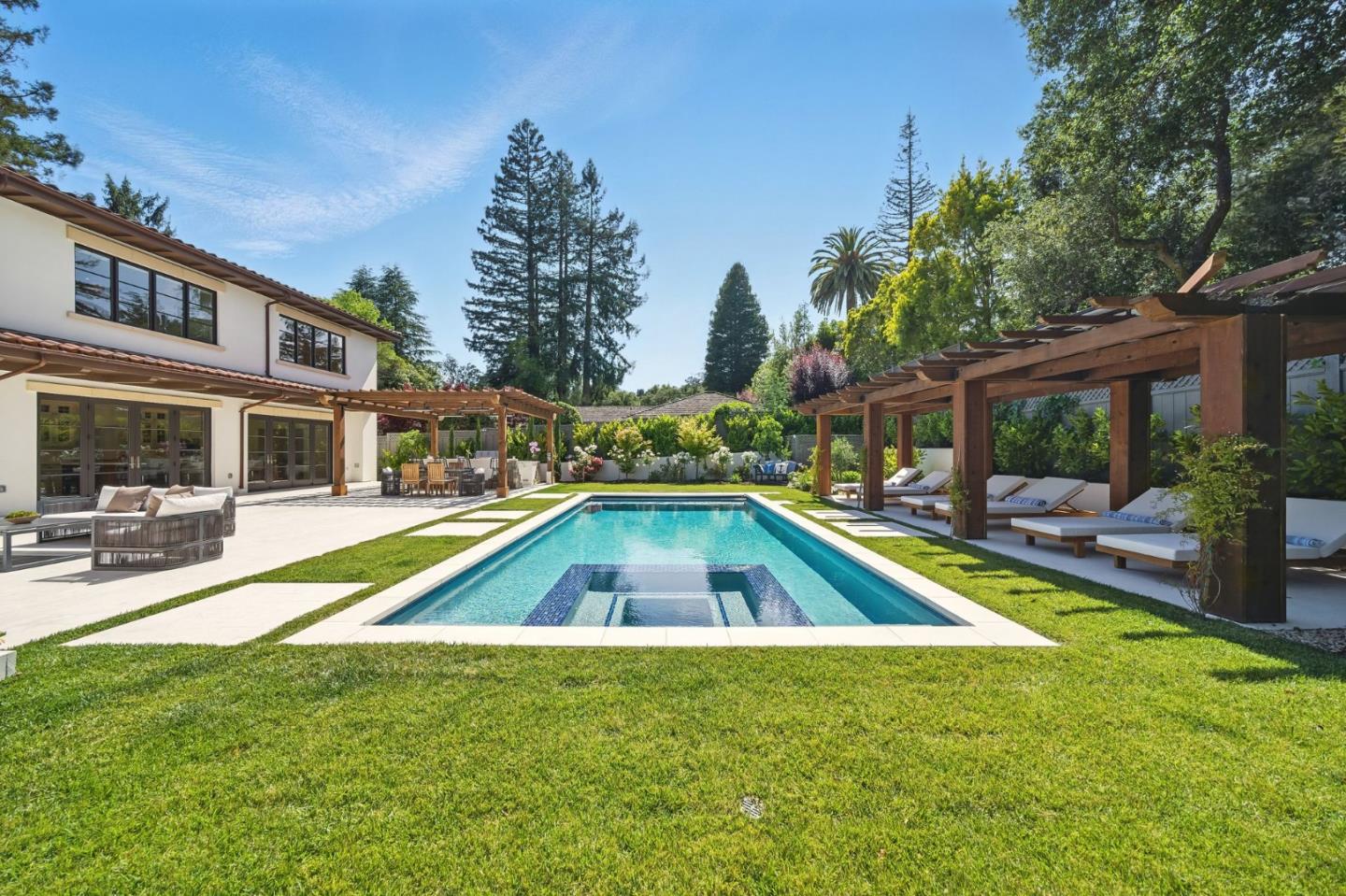 San Mateo, California, 94402, United States, 4 Bedrooms Bedrooms, ,6 BathroomsBathrooms,Residential,For Sale,1836989