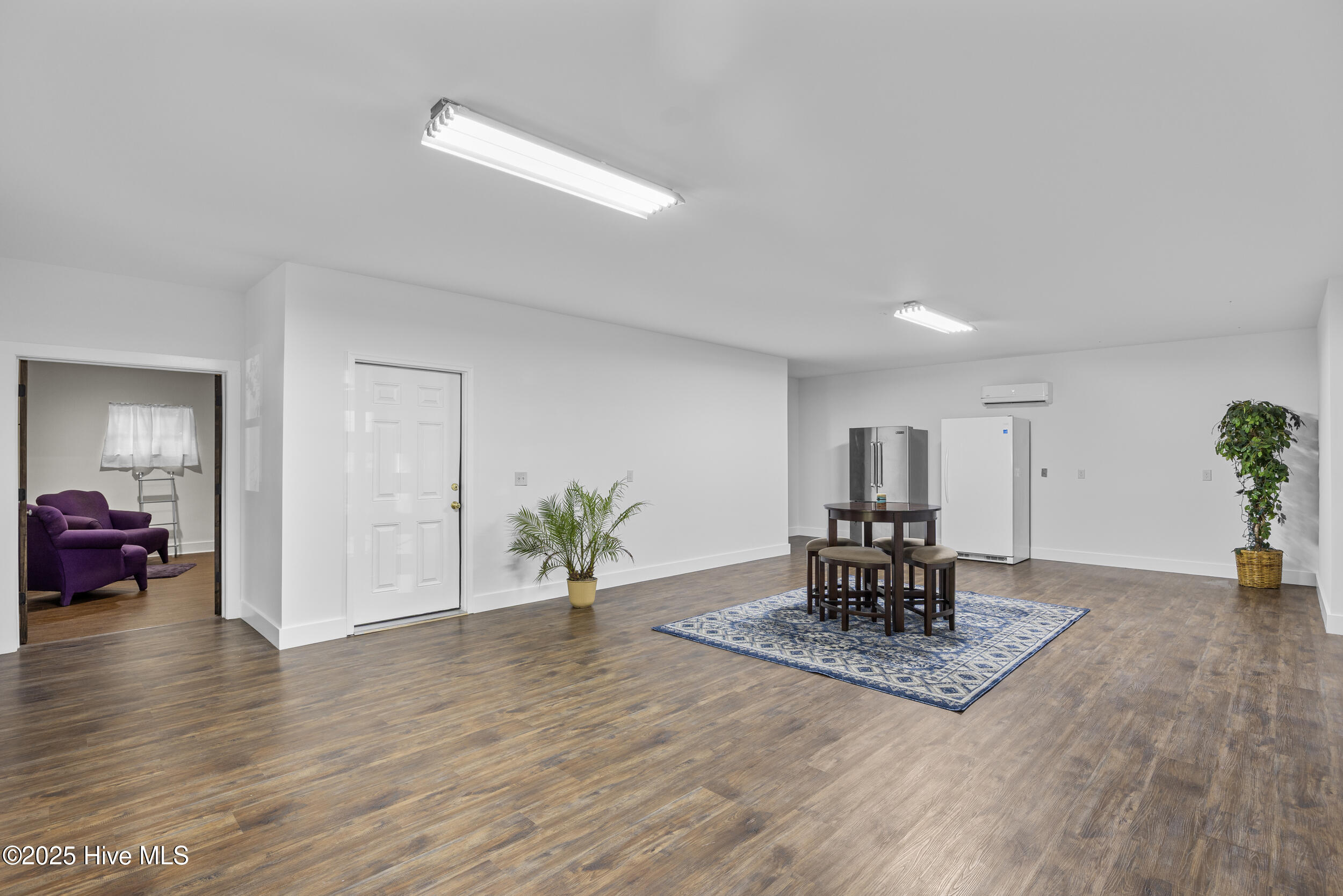 Wilmington, North Carolina, 28411, United States, 3 Bedrooms Bedrooms, ,3 BathroomsBathrooms,Residential,For Sale,1877023