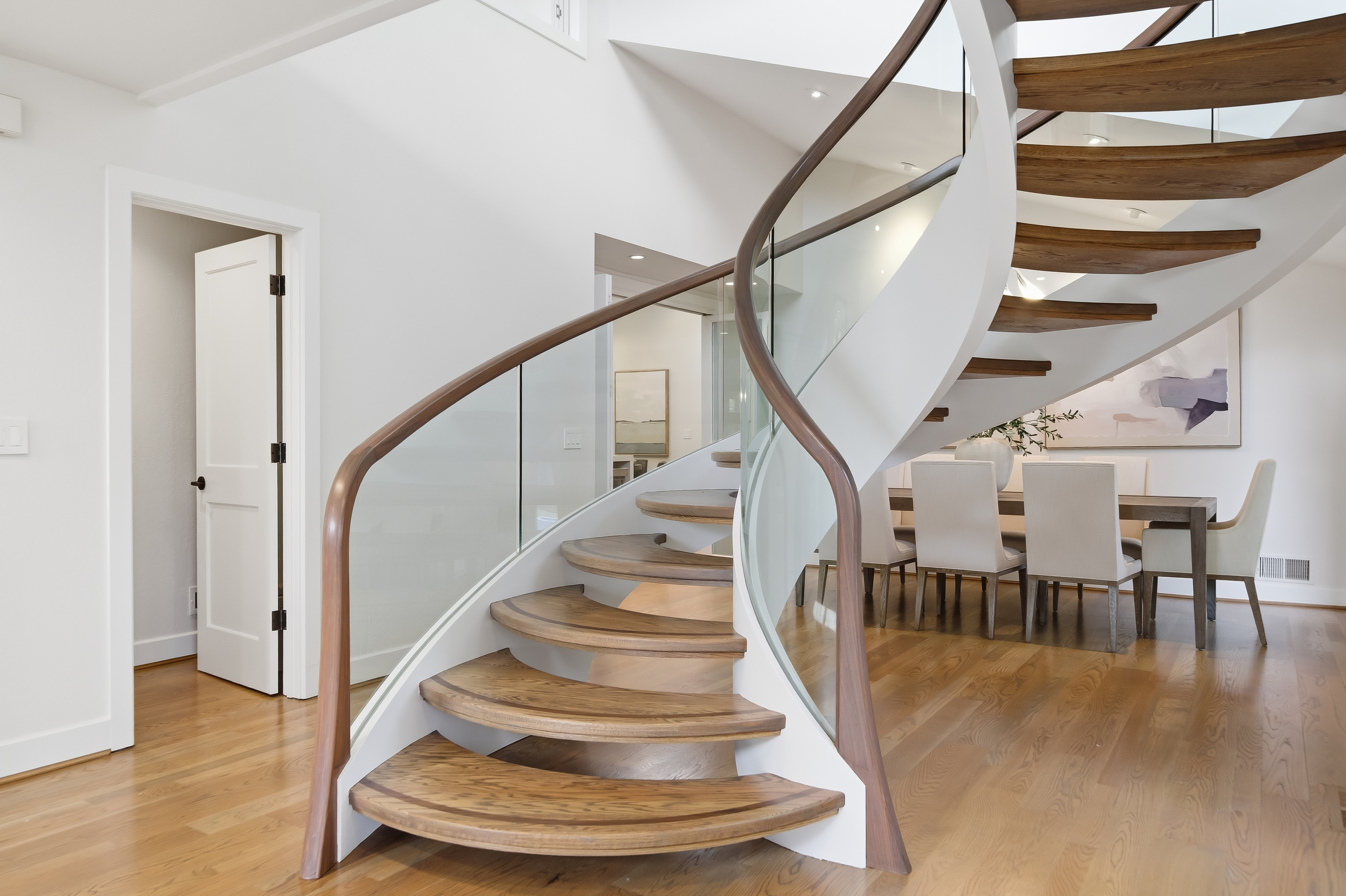  Contemporary Luxury with Pool, Tennis, and Solar - 物件實景