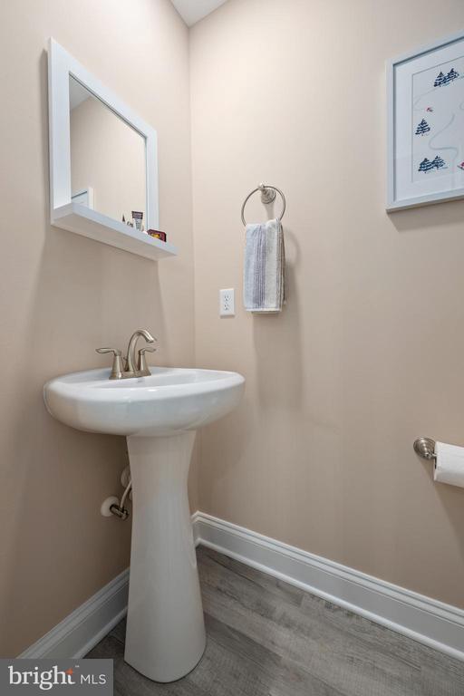 Lewes, Delaware, 19958, United States, 5 Bedrooms Bedrooms, ,5 BathroomsBathrooms,Residential,For Sale,1907595