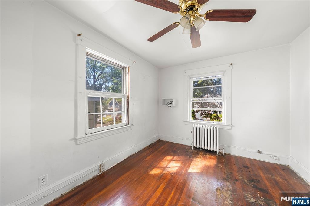 Englewood, New Jersey, 07631, United States, 3 Bedrooms Bedrooms, ,2 BathroomsBathrooms,Residential,For Sale,1925520