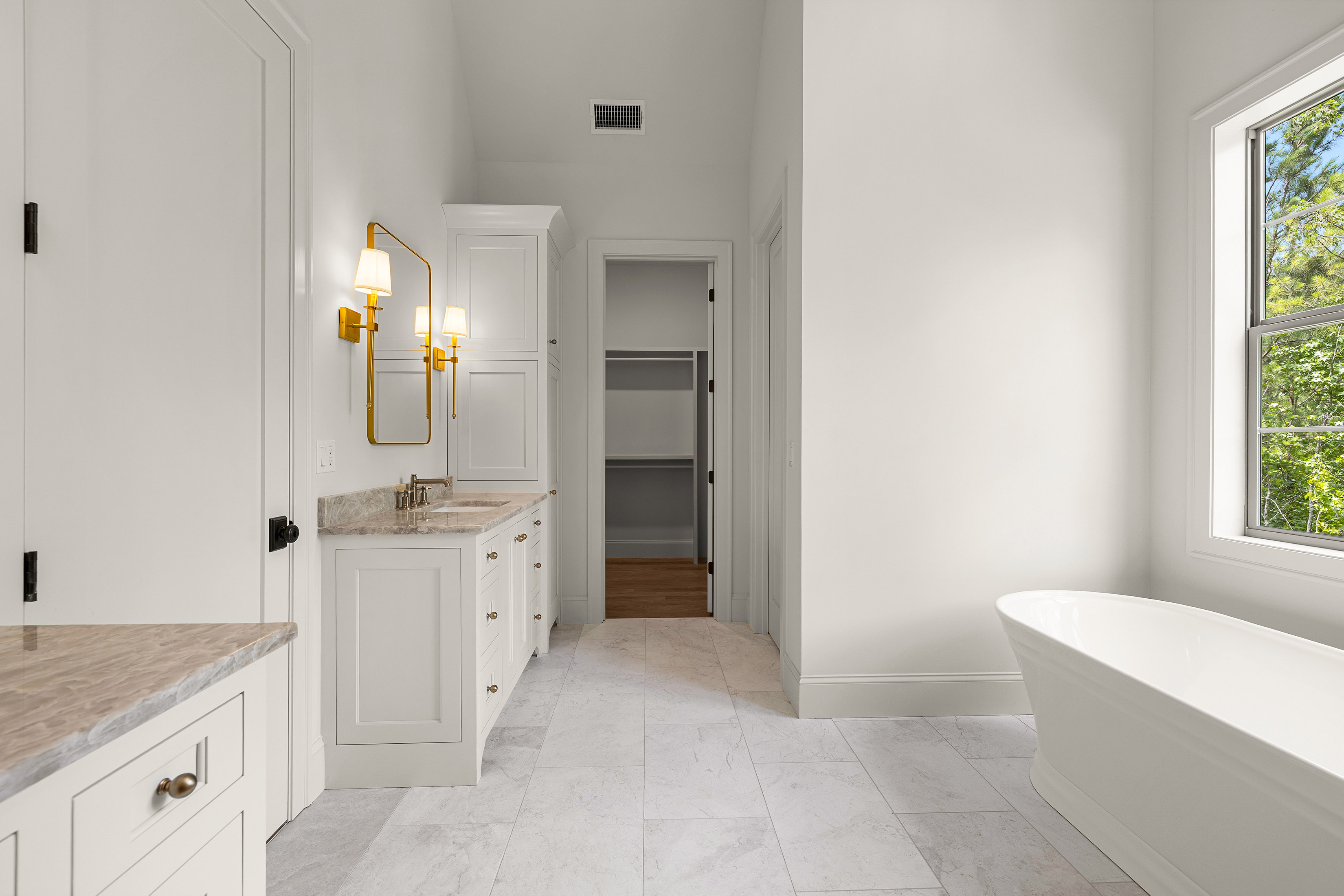  Beautiful New Construction With European Flair in Arbor Springs - 物件實景