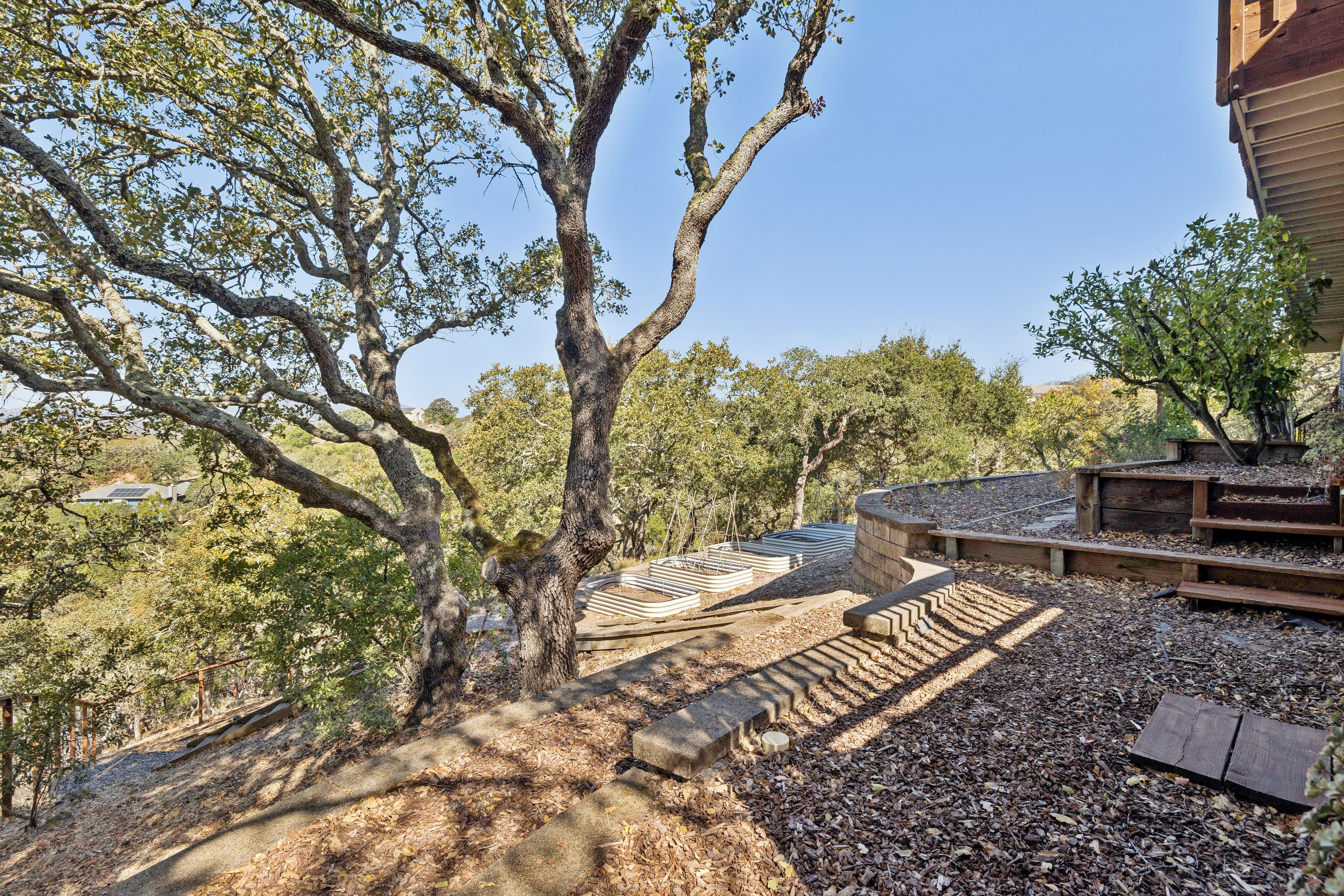  Private Sanctuary in Atherton Oaks - 物件實景