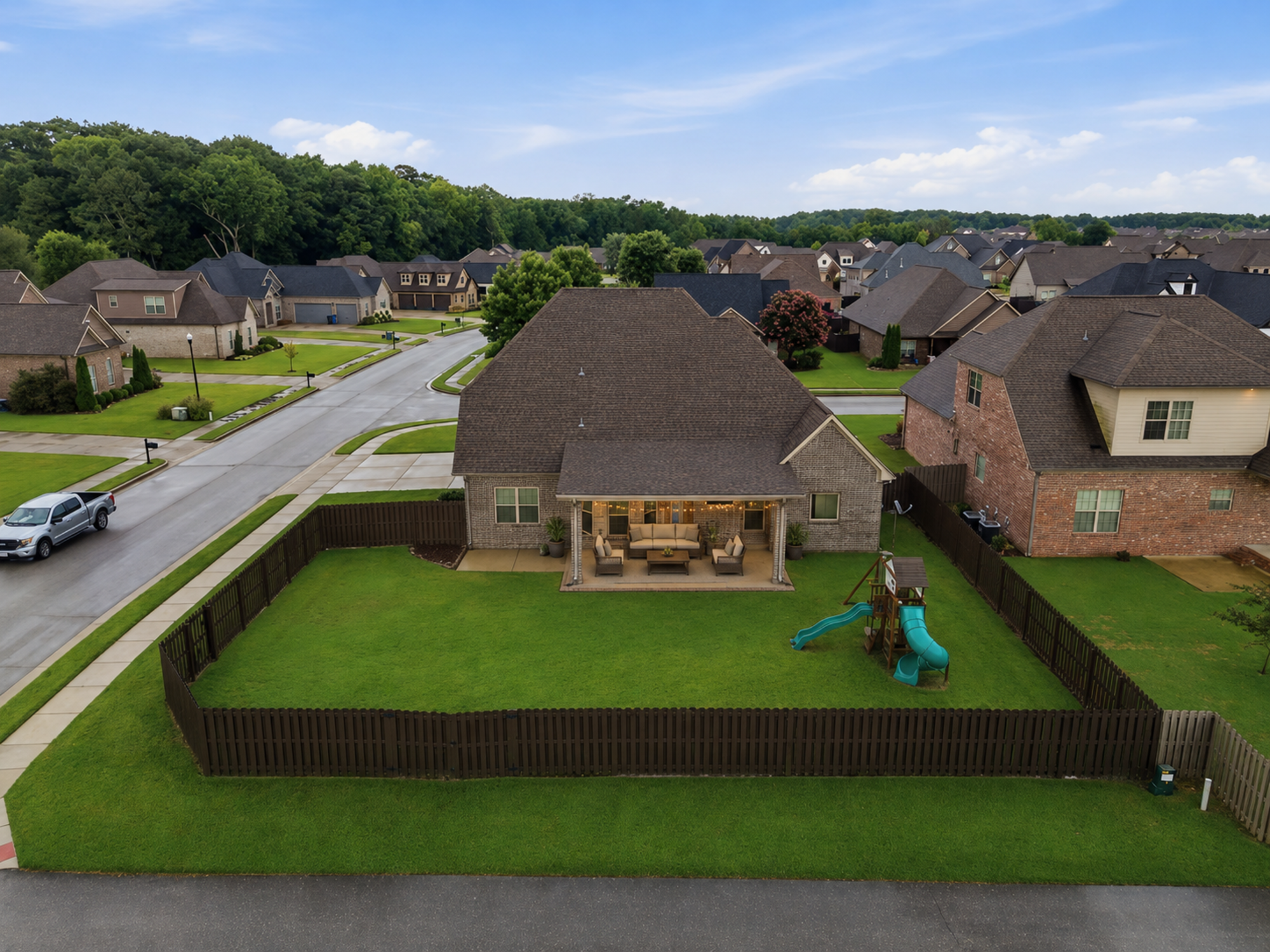  17429 Lochaber Drive - 物件實景