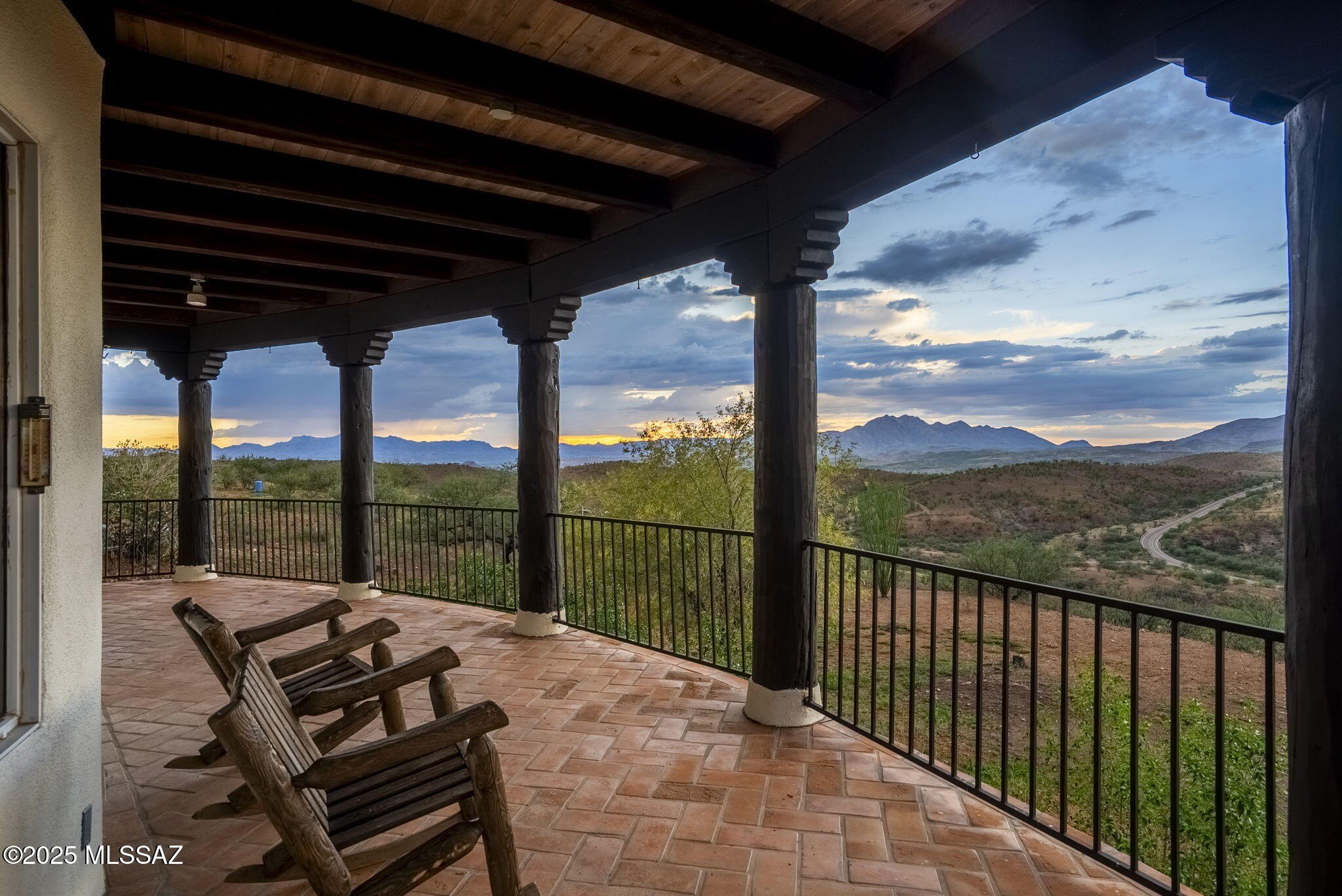 Patagonia, Arizona, 85624, United States, 3 Bedrooms Bedrooms, ,3 BathroomsBathrooms,Residential,For Sale,1943412