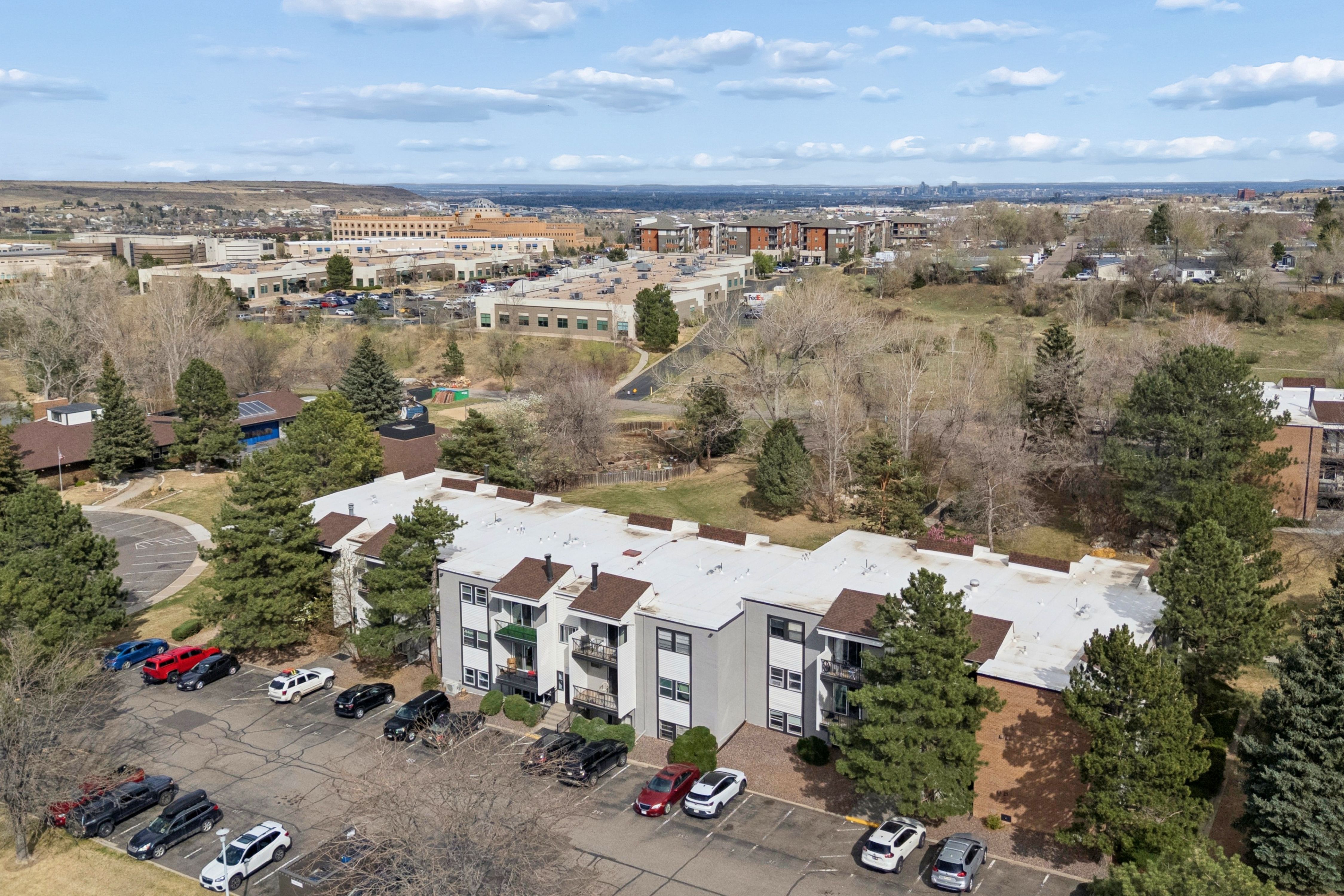  Move-In Ready Condo In Prime Golden Location - 物件實景