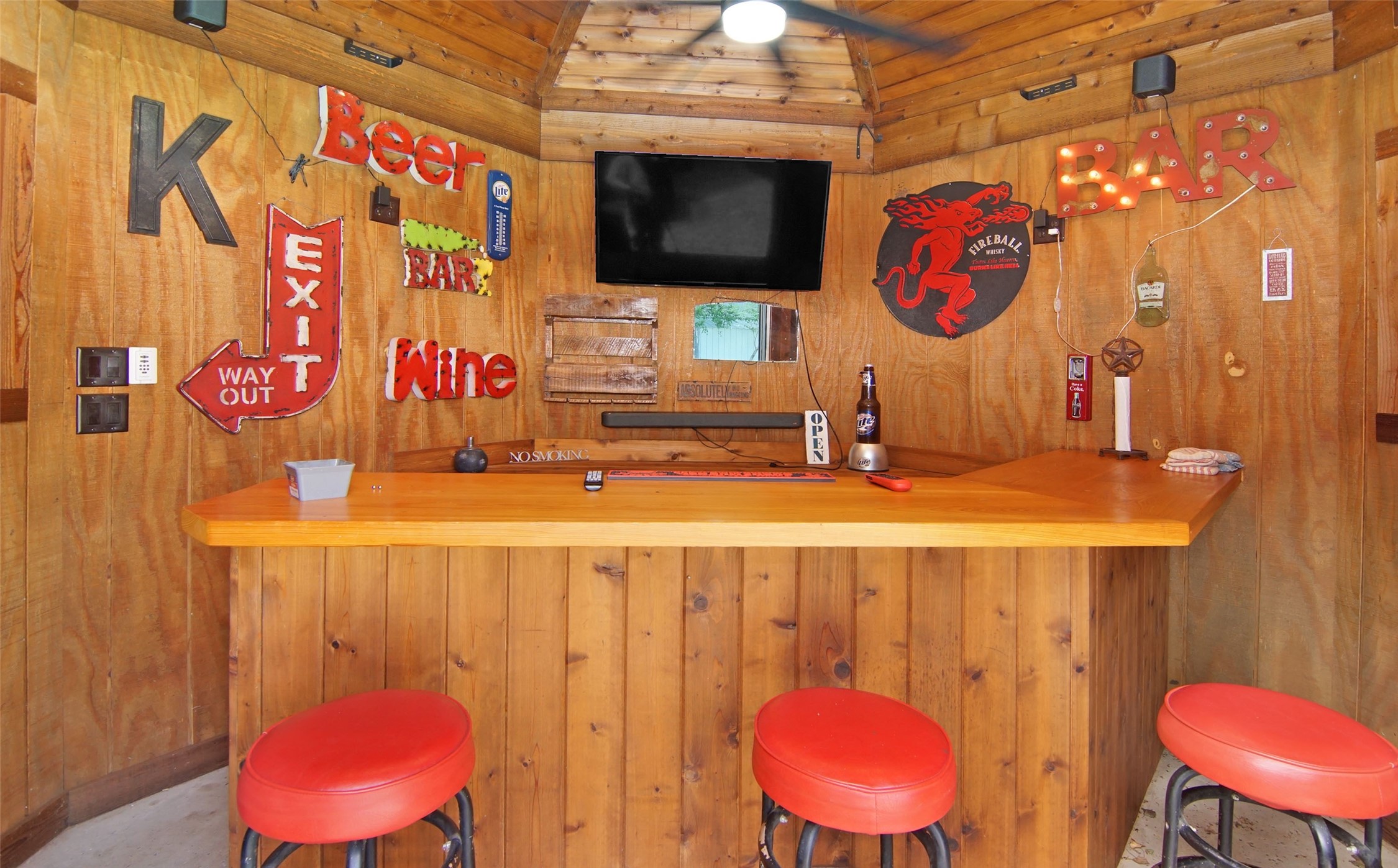 Possum Kingdom Lake, Texas, 76449, United States, 3 Bedrooms Bedrooms, ,2 BathroomsBathrooms,Residential,For Sale,1794125
