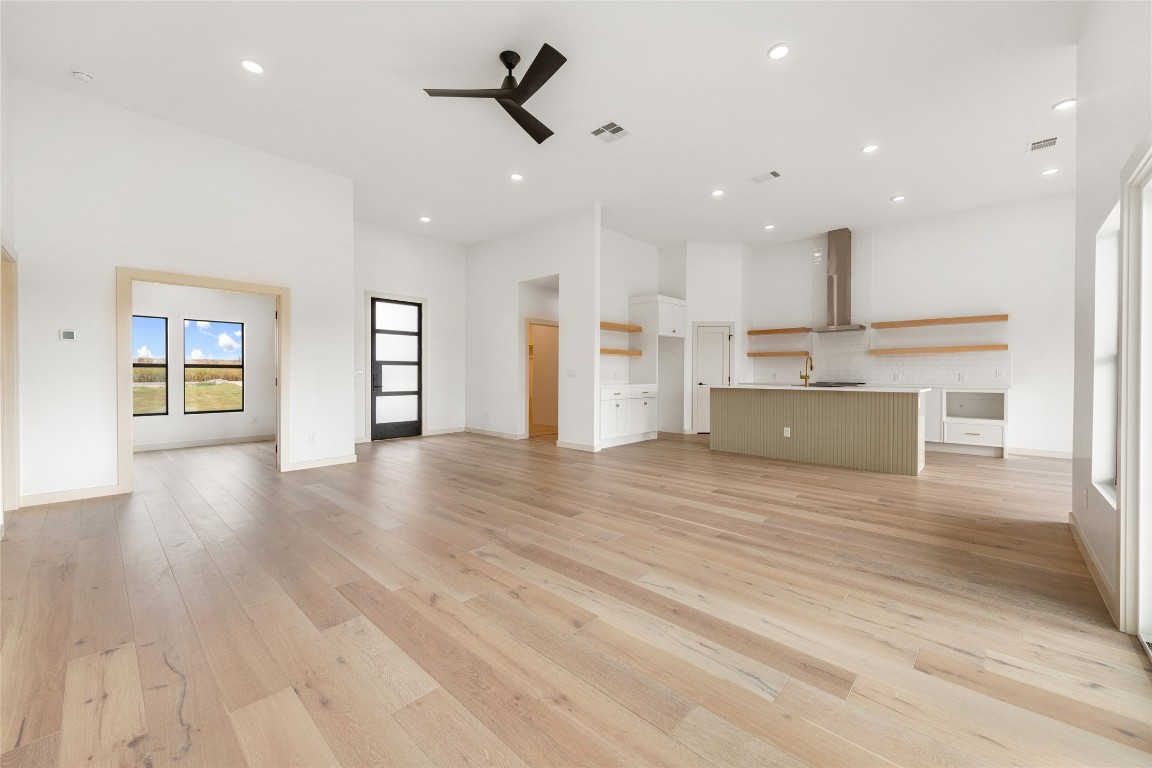Salado, Texas, 76571, United States, 4 Bedrooms Bedrooms, ,3 BathroomsBathrooms,Residential,For Sale,1865185