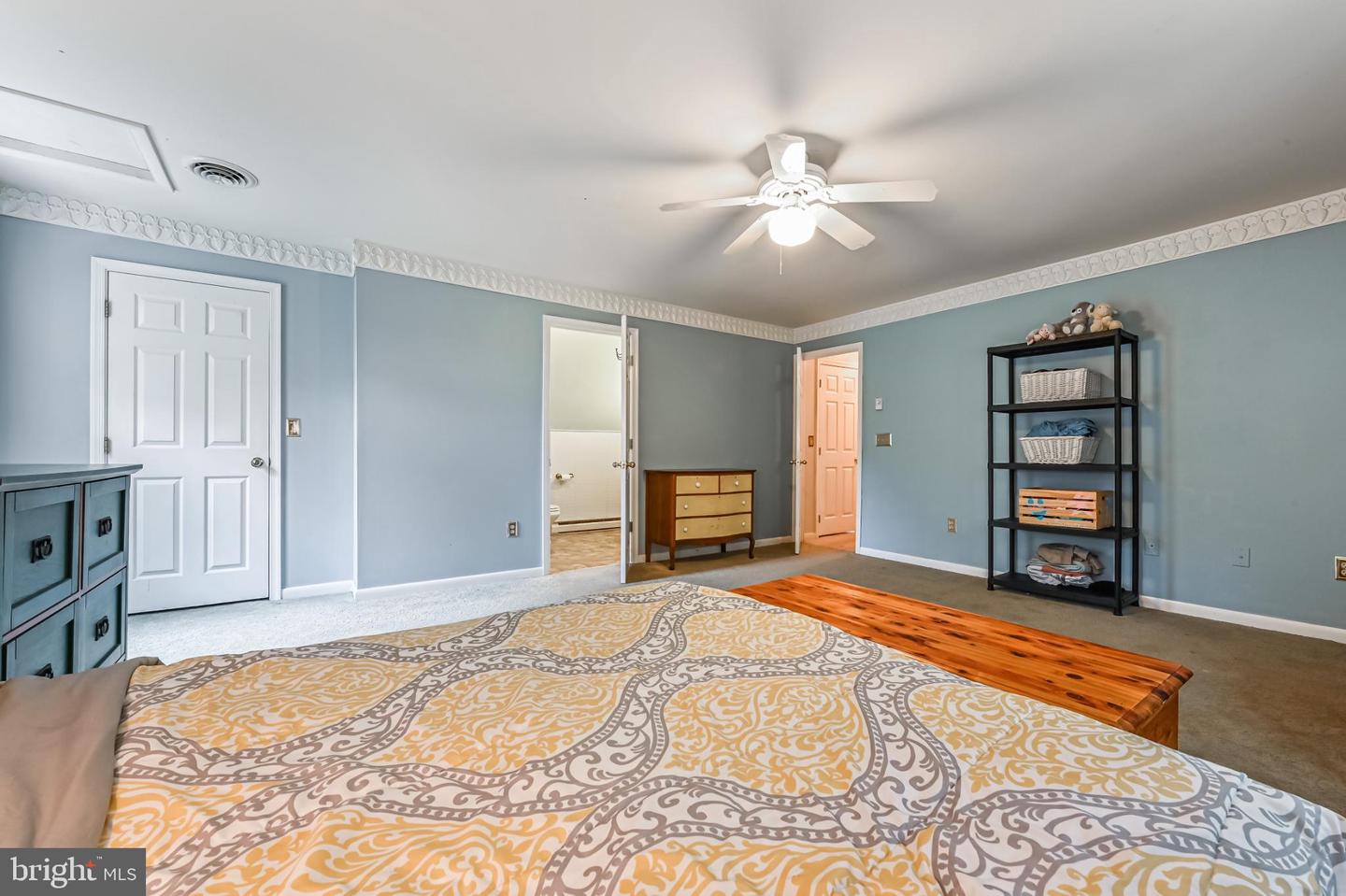 Easton, Maryland, 21601, United States, 5 Bedrooms Bedrooms, ,4 BathroomsBathrooms,Residential,For Sale,2002273