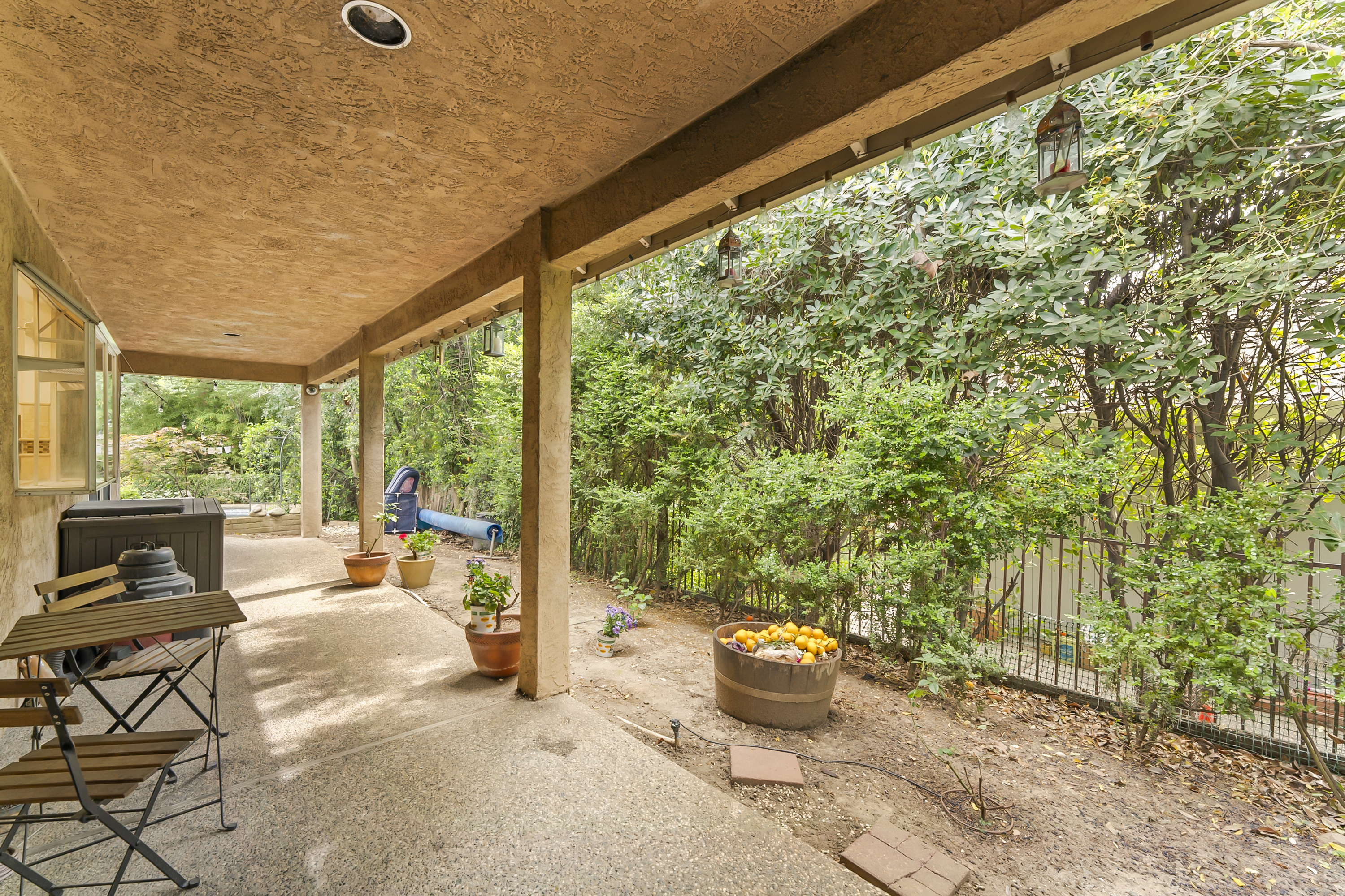  2230 Hillcrest Way, Carmichael, CA 95608 - 物件實景