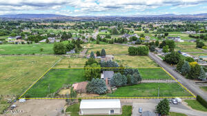 Yakima, Washington, 98903, United States, 3 Bedrooms Bedrooms, ,3 BathroomsBathrooms,Residential,For Sale,1846825