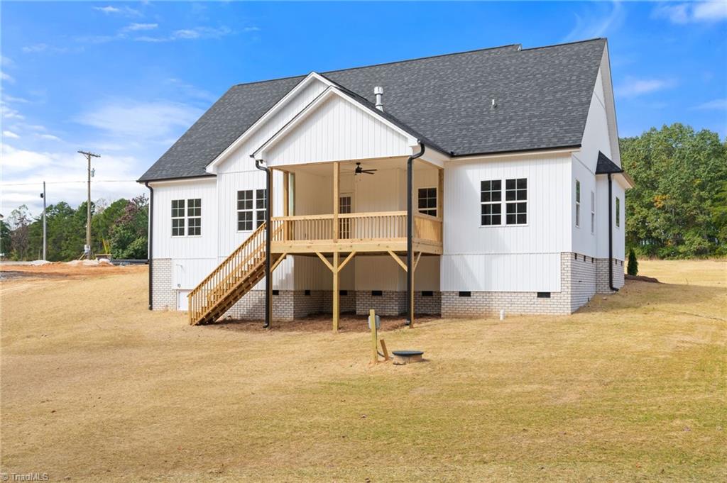 Lexington, North Carolina, 27295, United States, 3 Bedrooms Bedrooms, ,3 BathroomsBathrooms,Residential,For Sale,1840545