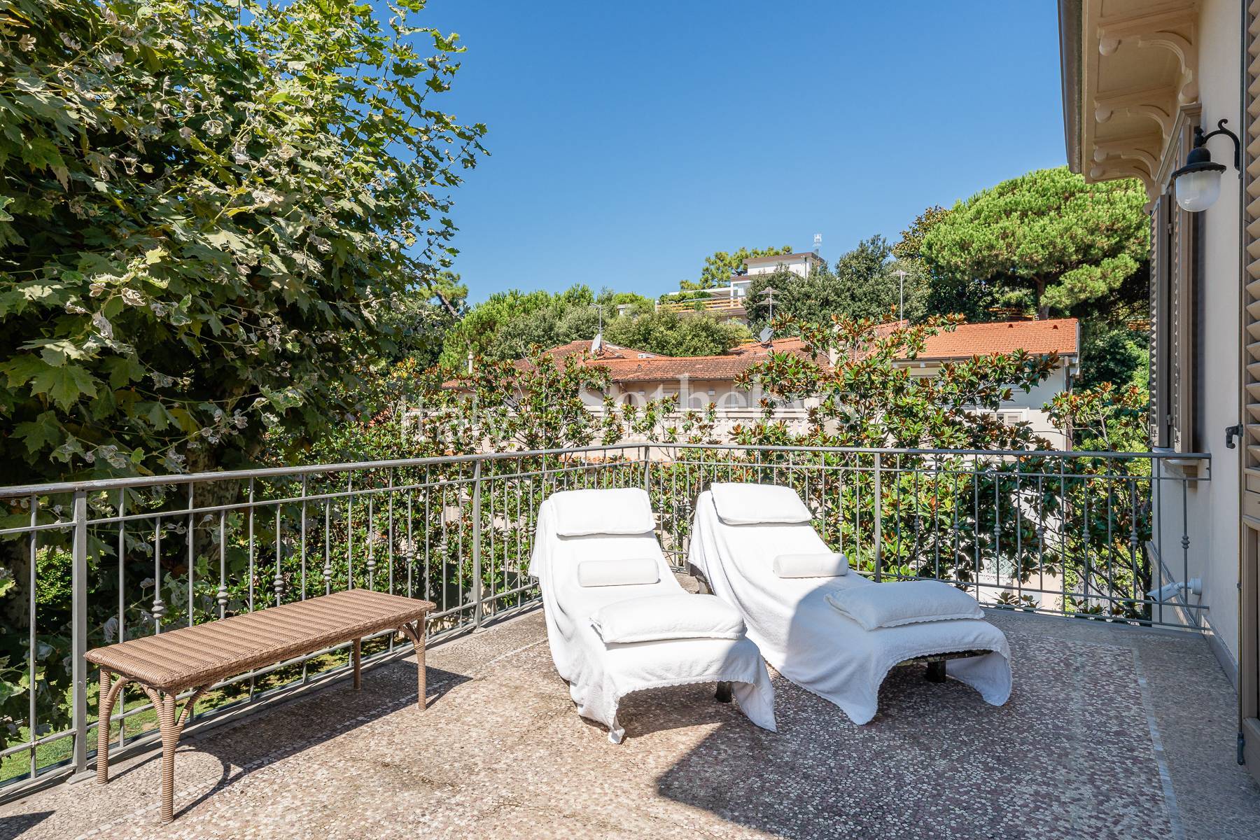  Elegant villa with dépendance in Forte dei Marmi - 物件實景