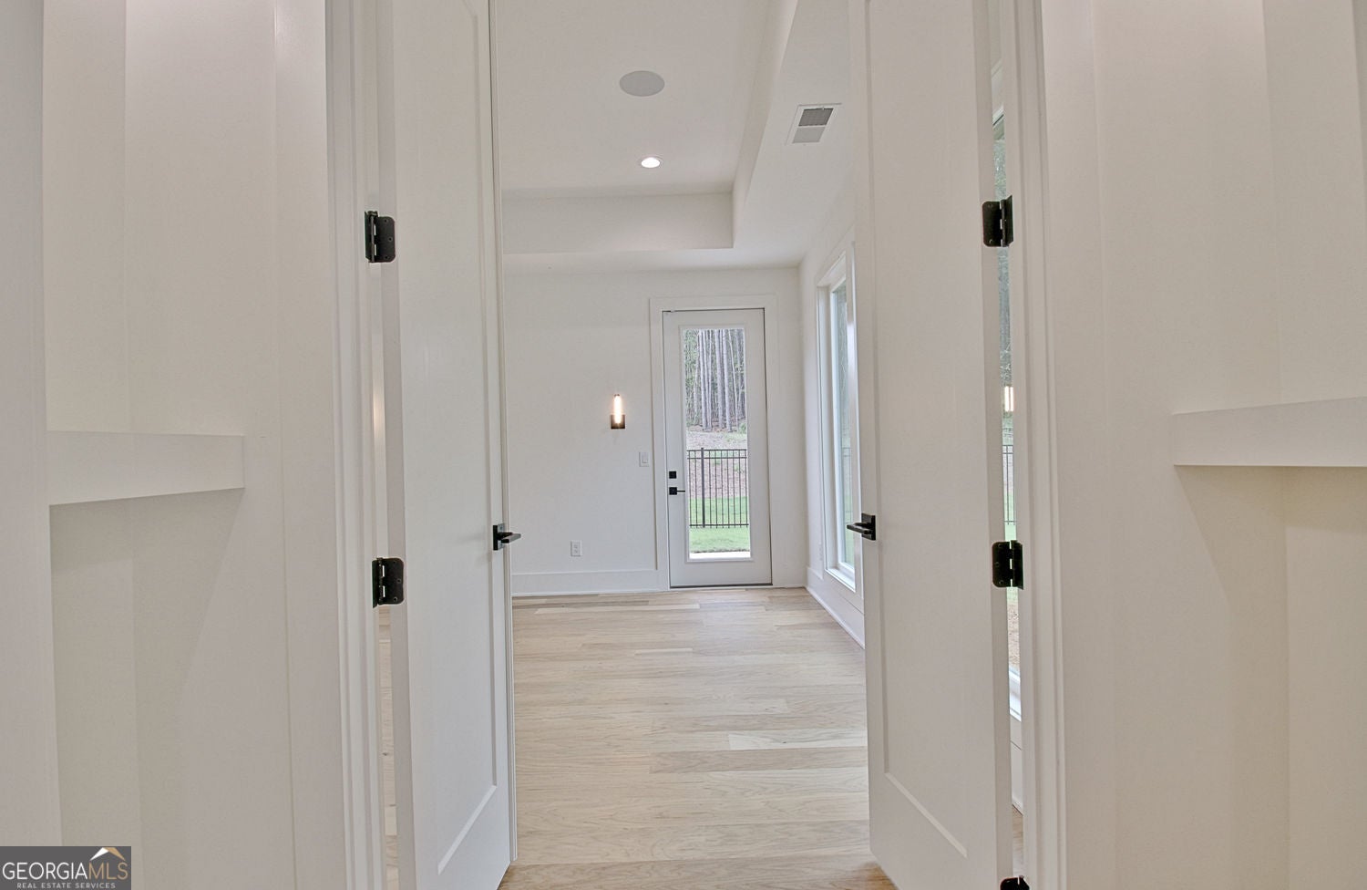 Tyrone, Georgia, 30290, United States, 6 Bedrooms Bedrooms, ,6 BathroomsBathrooms,Residential,For Sale,1859039