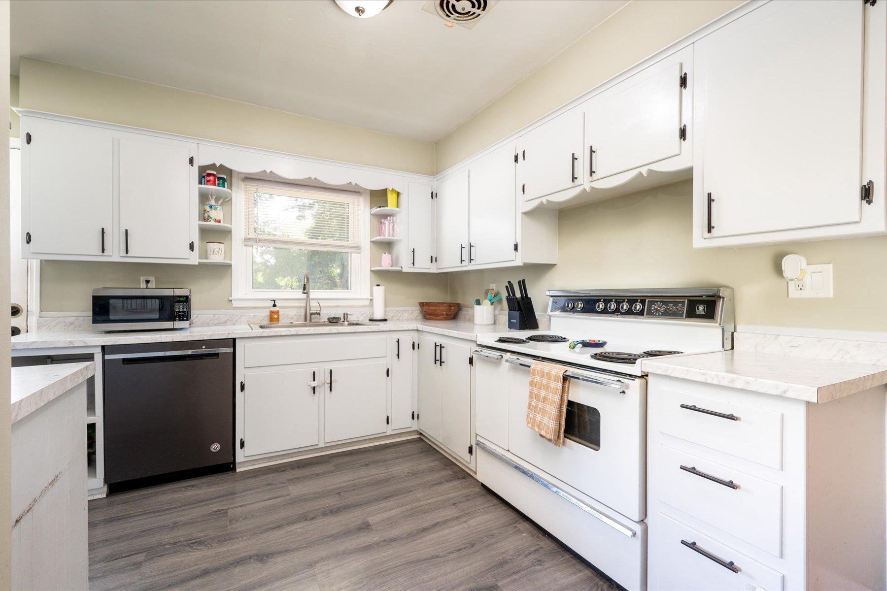  402 Joyce Drive, Glen Burnie, MD, 21061 - 物件實景