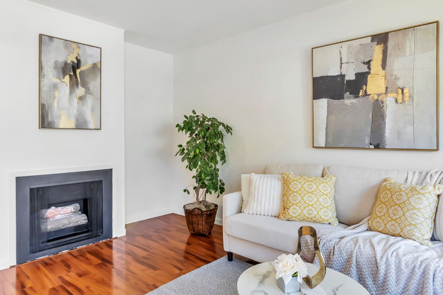 San Jose, California, 95129, United States, 4 Bedrooms Bedrooms, ,3 BathroomsBathrooms,Residential,For Sale,1940424