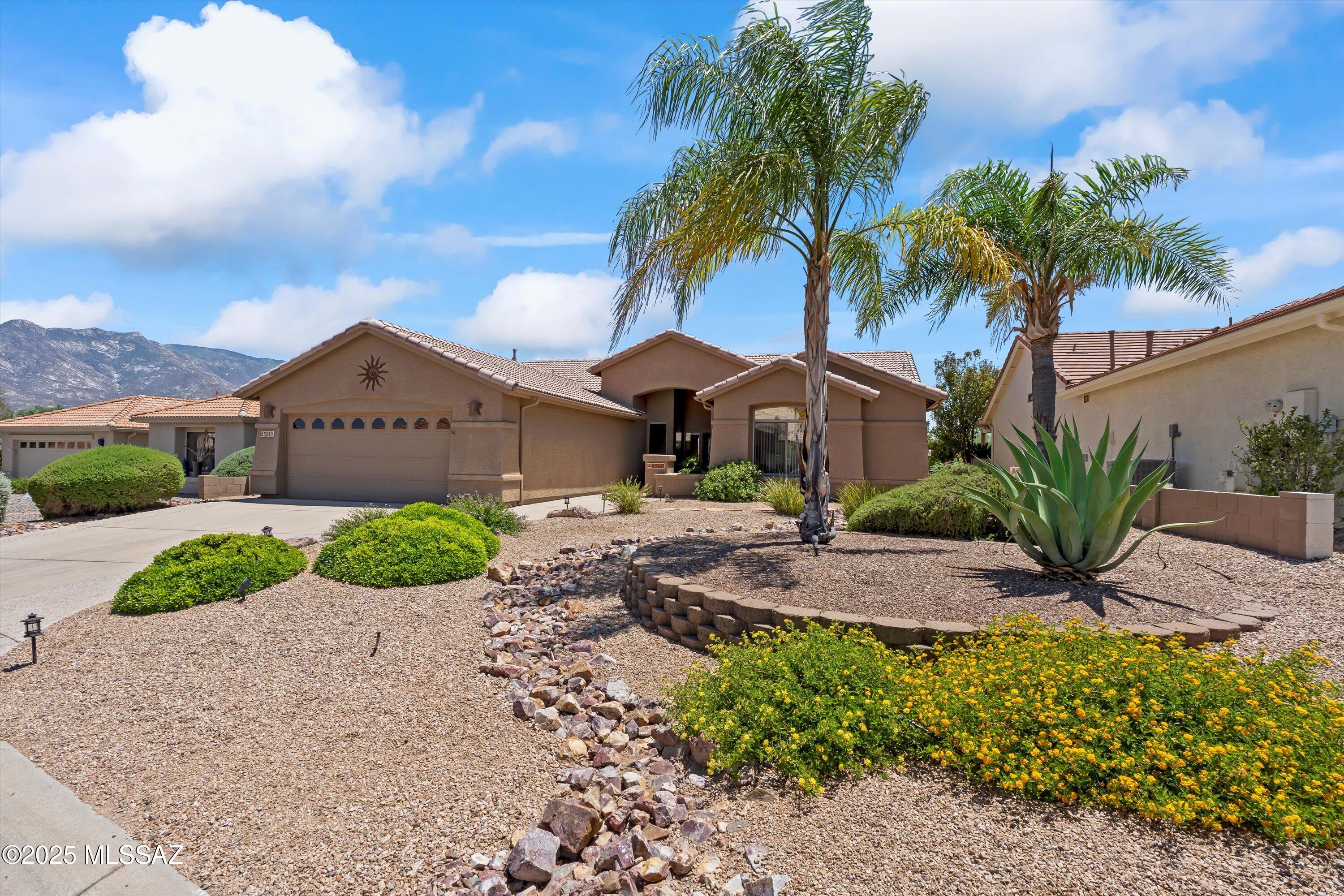 Tucson, Arizona, 85739, United States, 2 Bedrooms Bedrooms, ,2 BathroomsBathrooms,Residential,For Sale,1857357
