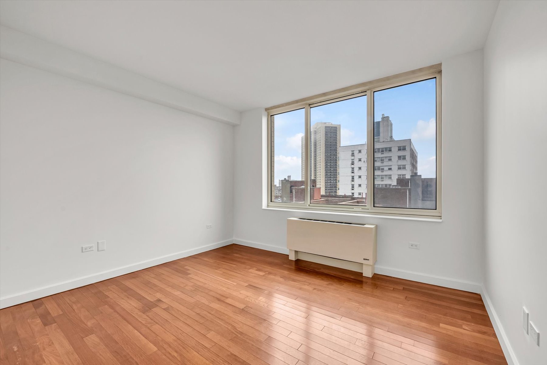  ?BRIGHT TWO BEDROOM TWO BATHROOM CONDO WITH STUNNING VIEWS? - 物件實景