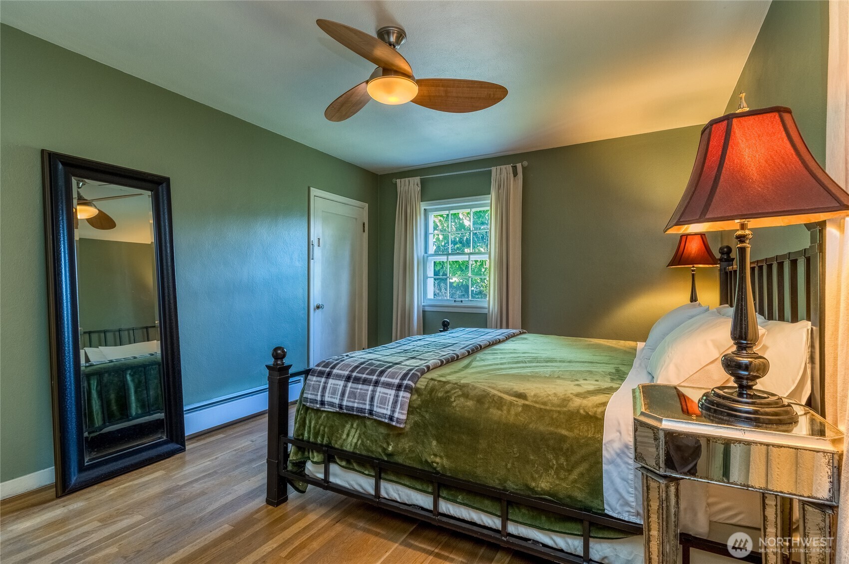 Walla Walla, Washington, 99362, United States, 4 Bedrooms Bedrooms, ,2 BathroomsBathrooms,Residential,For Sale,1868266