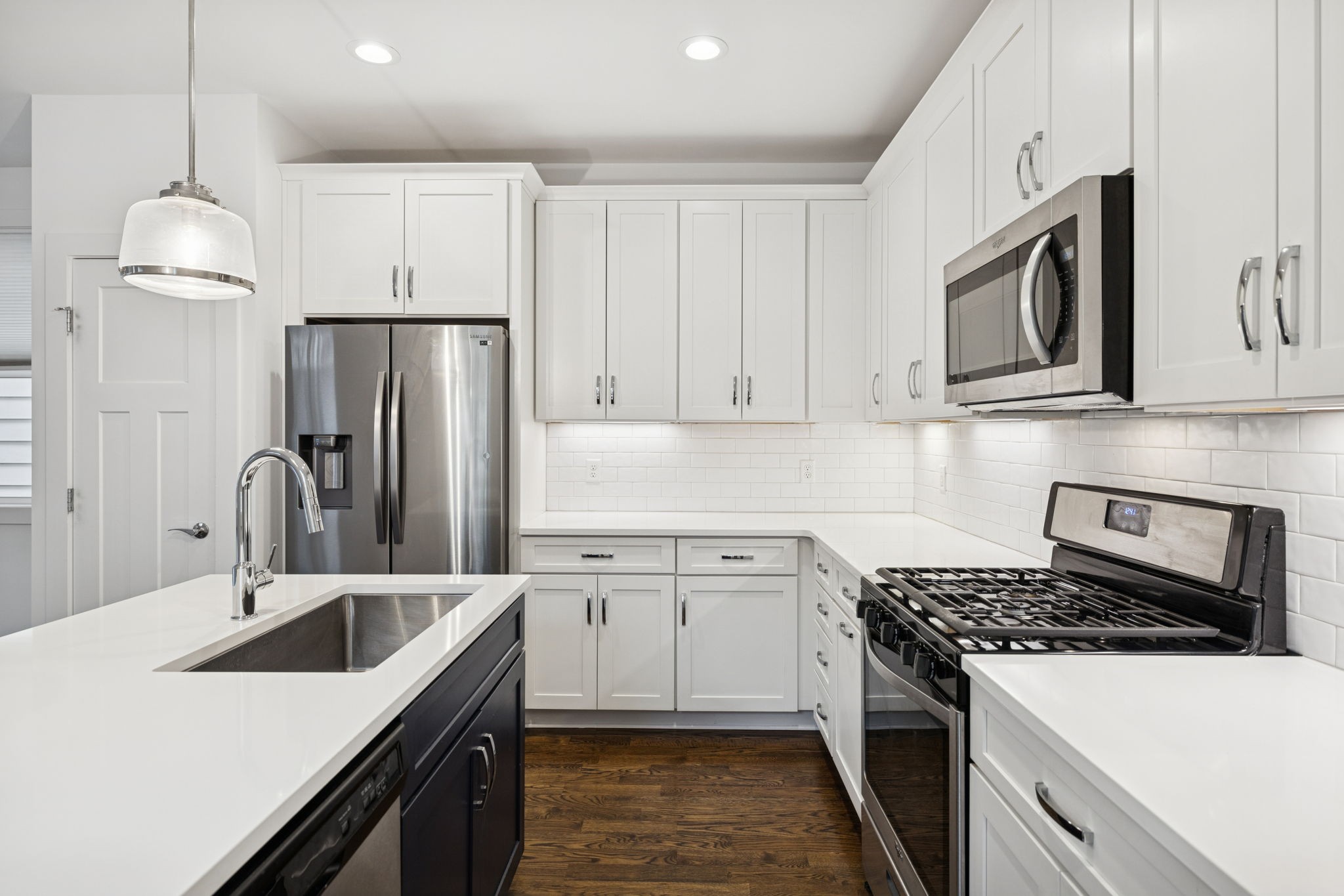 Nashville, Tennessee, 37209, United States, 3 Bedrooms Bedrooms, ,3 BathroomsBathrooms,Residential,For Sale,2001749