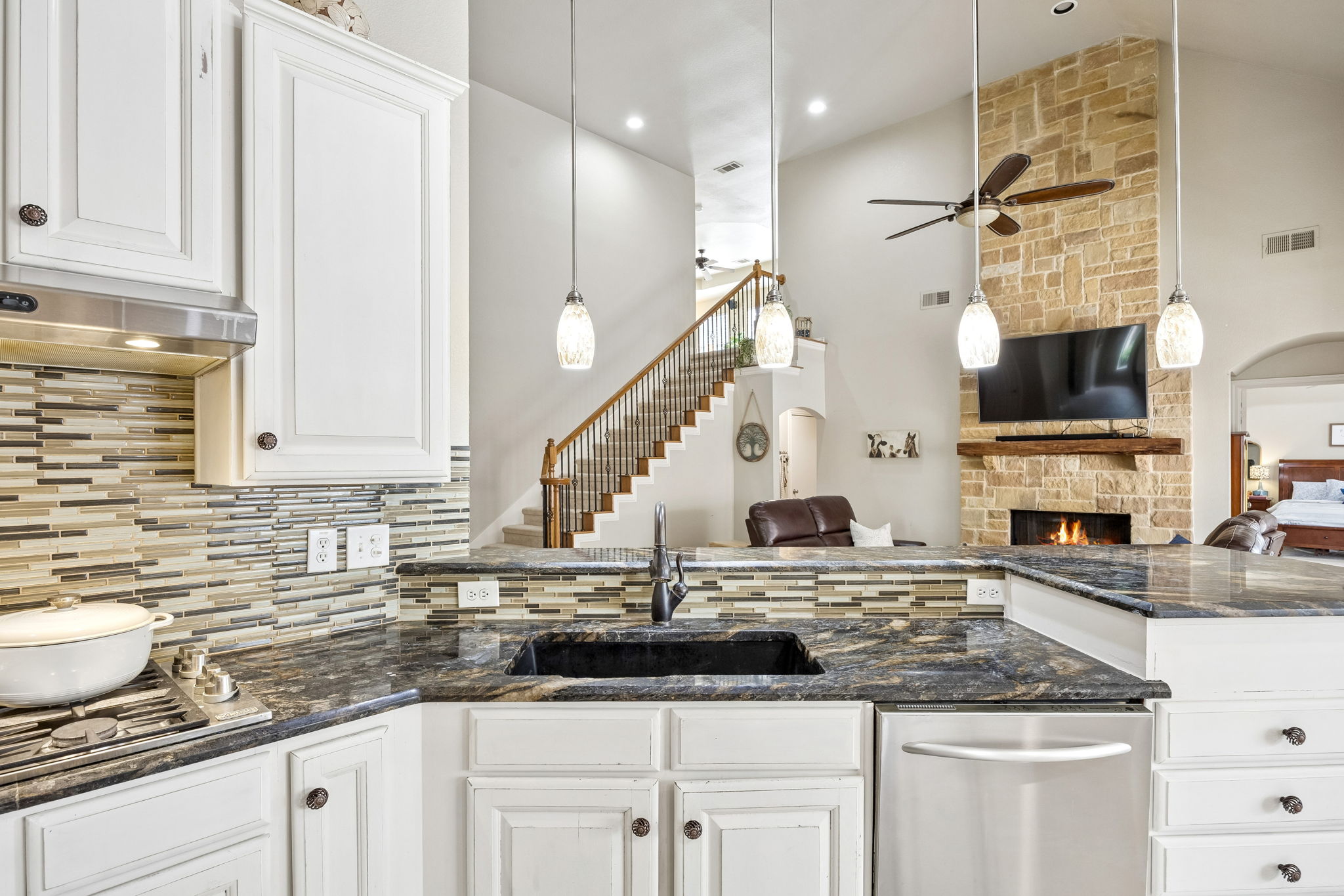  Effortless Executive Living Near Lake Ray Hubbard in Gated Turtle Cove - 物件實景