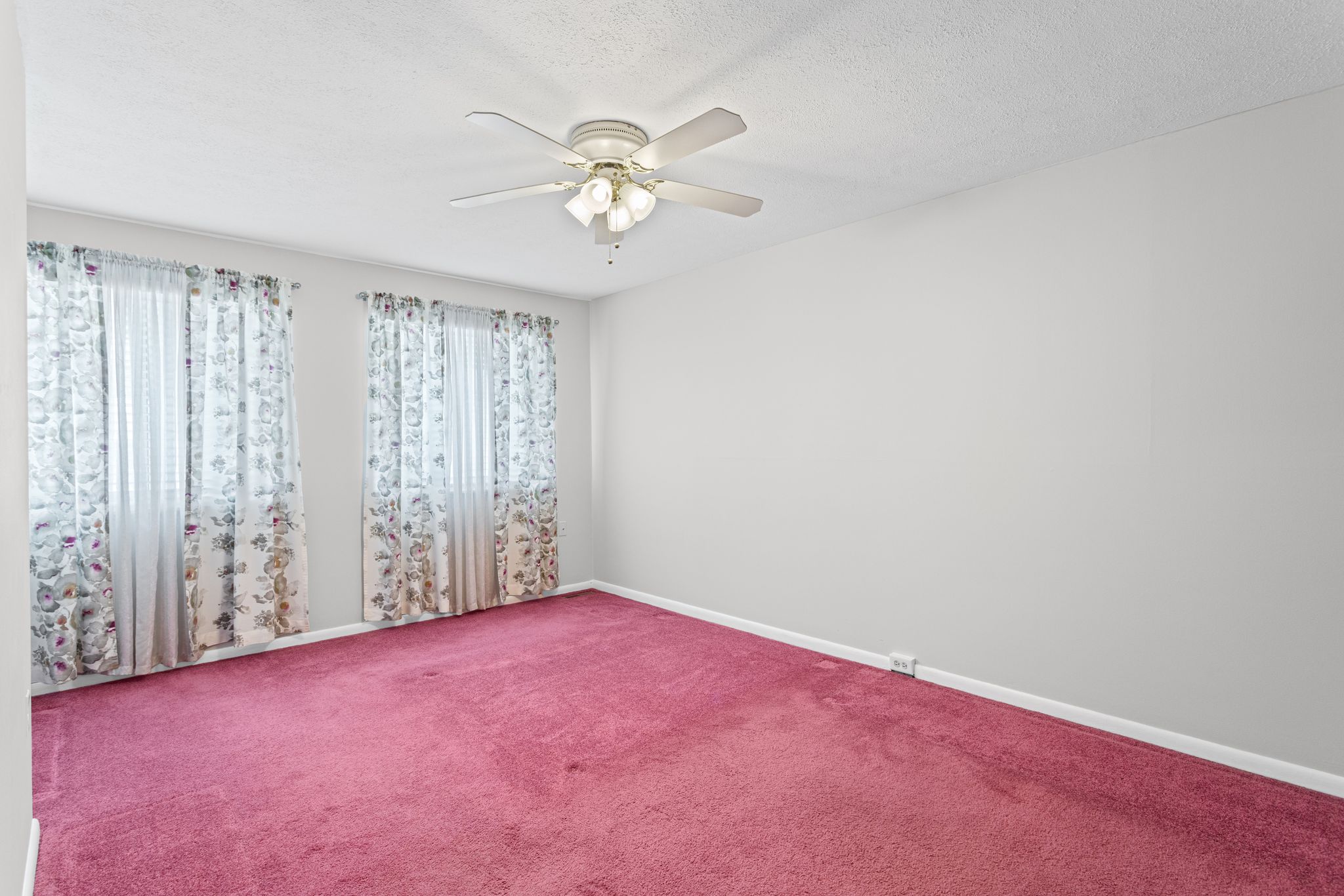  128 Arrowood Drive, Cranberry Township, PA 16066 - 物件實景