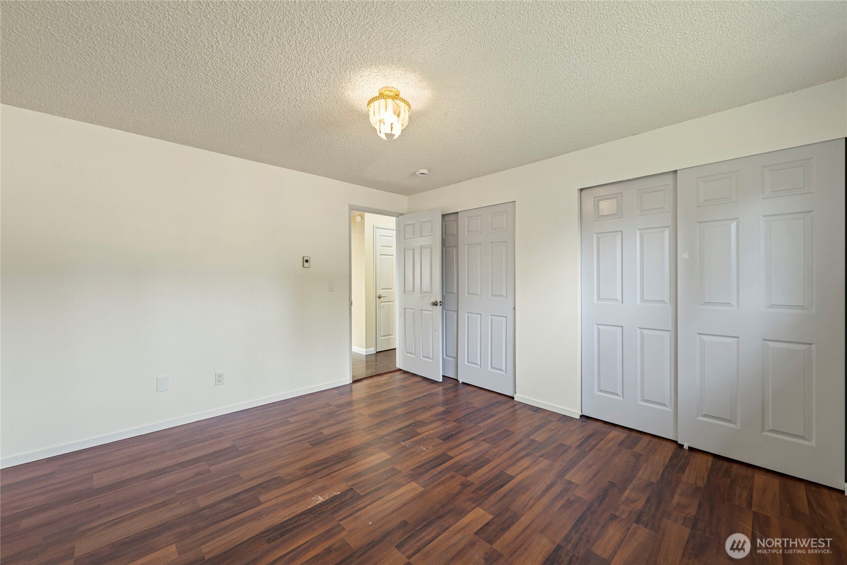 Auburn, Washington, 98001, United States, ,Residential,For Sale,1992028