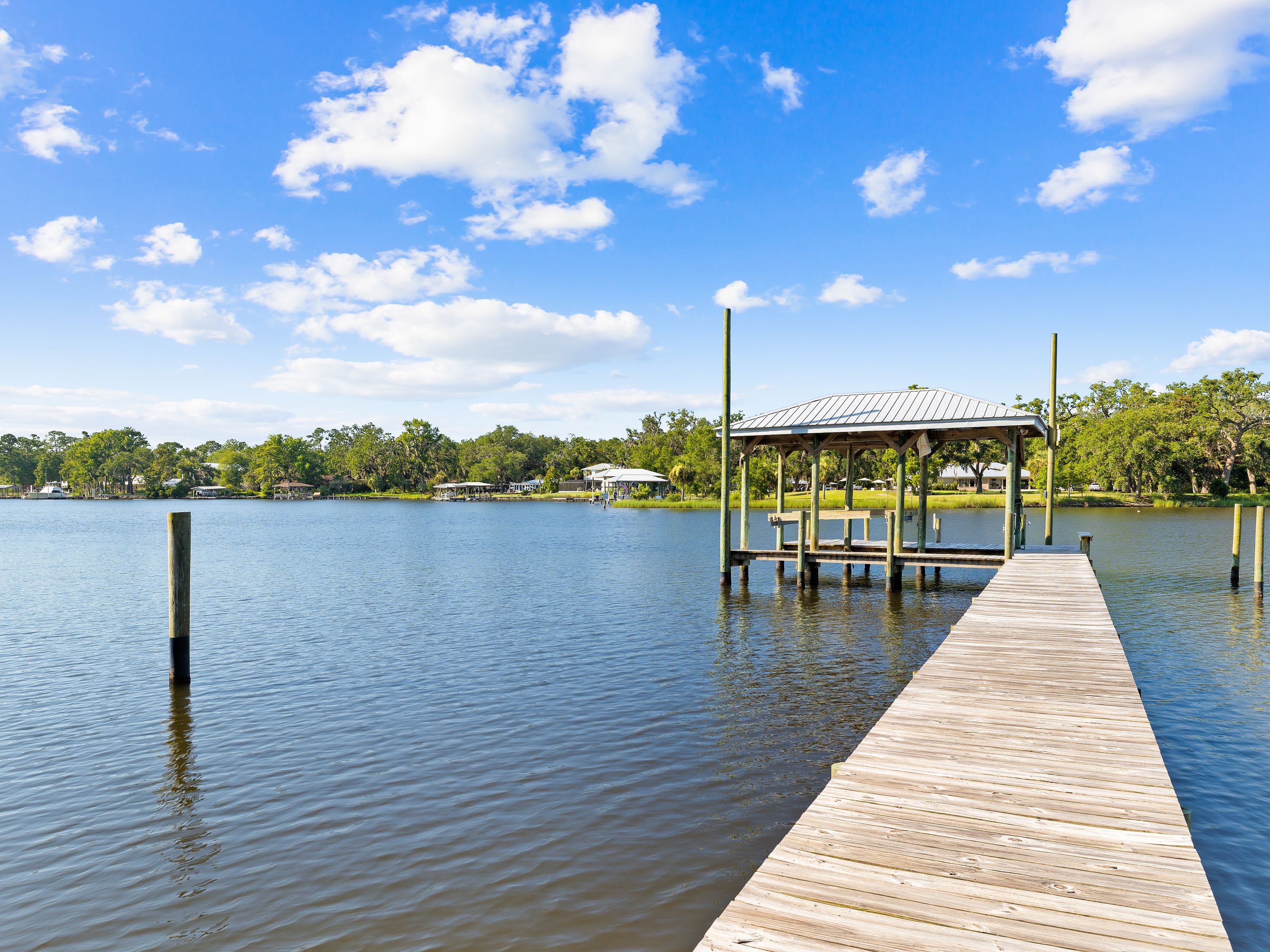  A Once-in-a-Generation Waterfront Estate with 725 Feet Bayou-Frontage - 物件實景