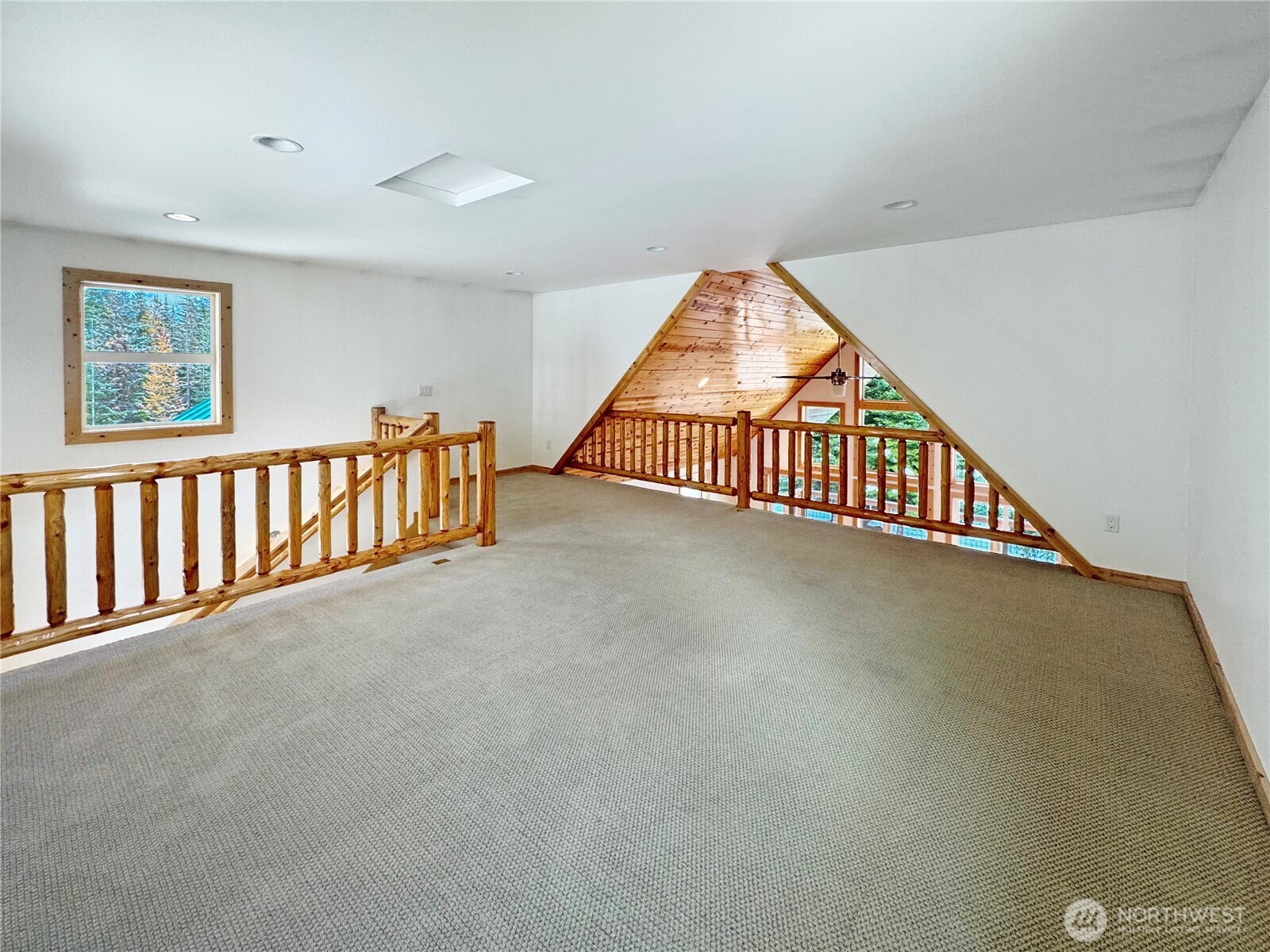 Cle Elum, Washington, 98922, United States, 3 Bedrooms Bedrooms, ,2 BathroomsBathrooms,Residential,For Sale,2001560