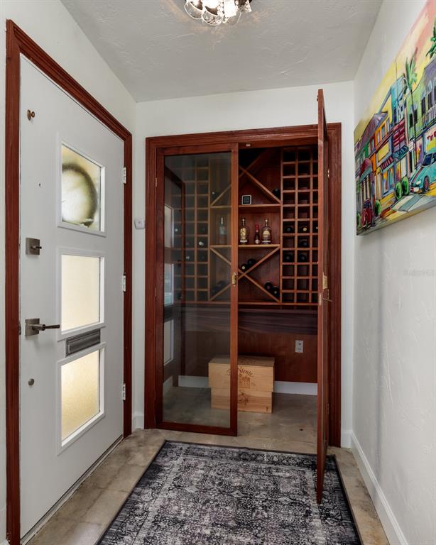 St Petersburg, Florida, 33705, United States, 3 Bedrooms Bedrooms, ,4 BathroomsBathrooms,Residential,For Sale,1793107